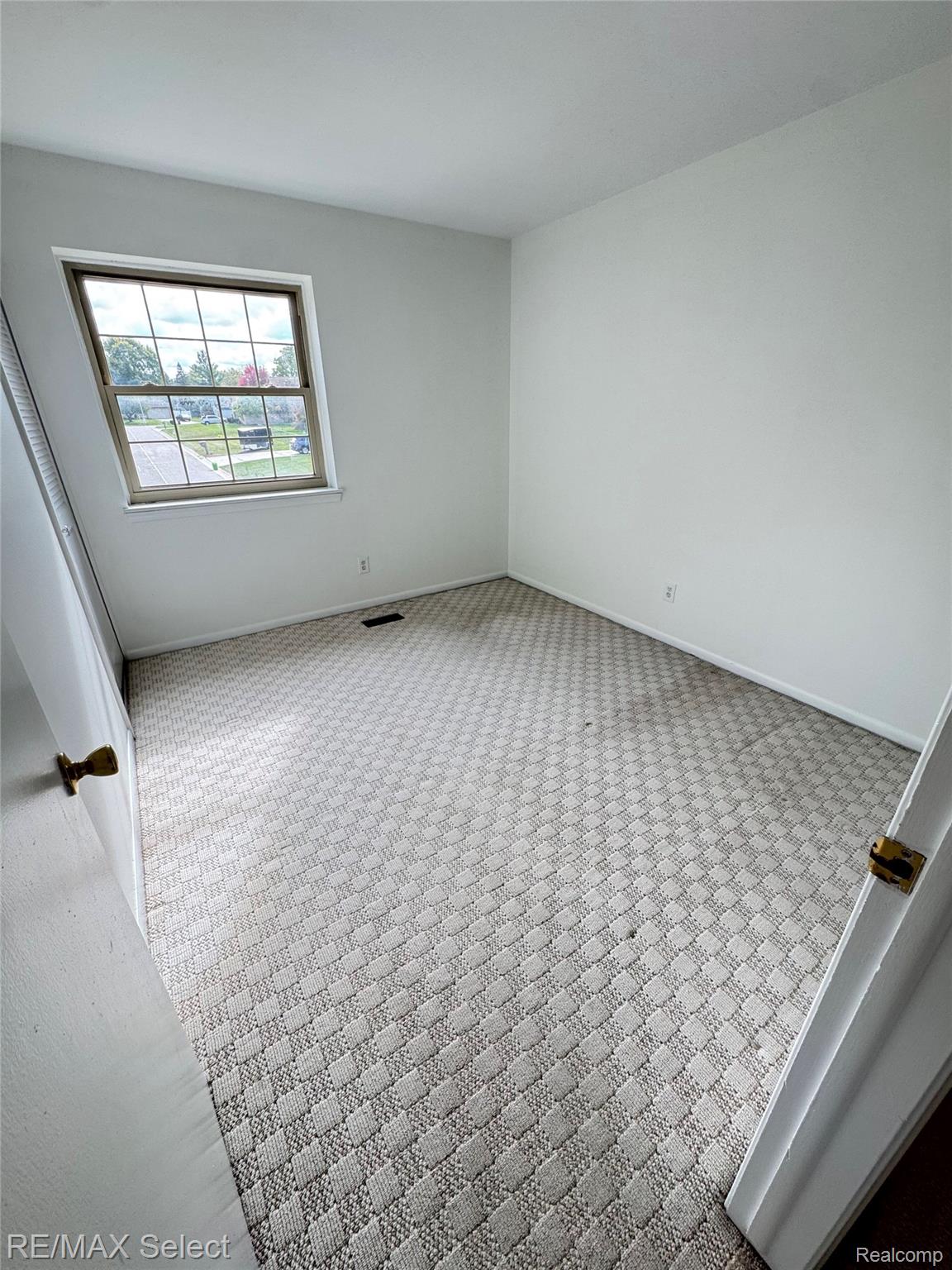 5527 Copley Square Road