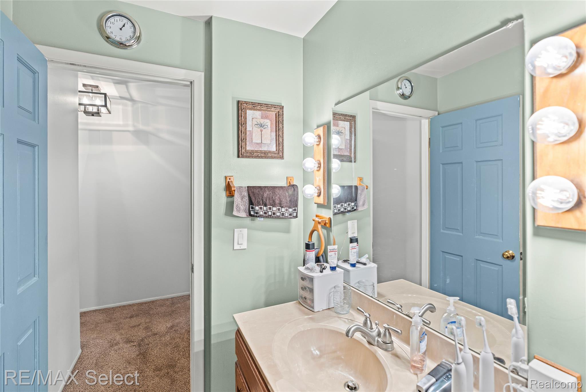 3088 Layman Drive