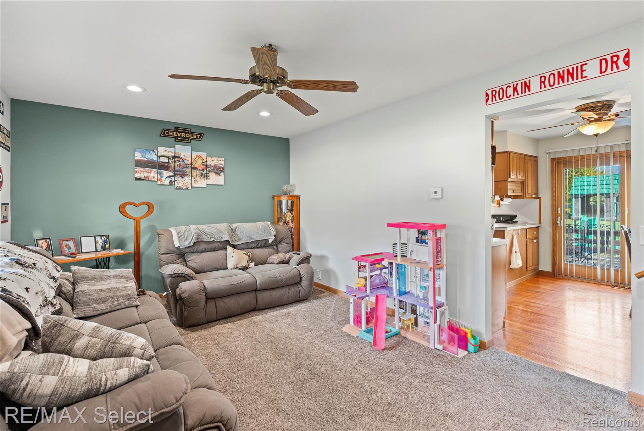 3088 Layman Drive