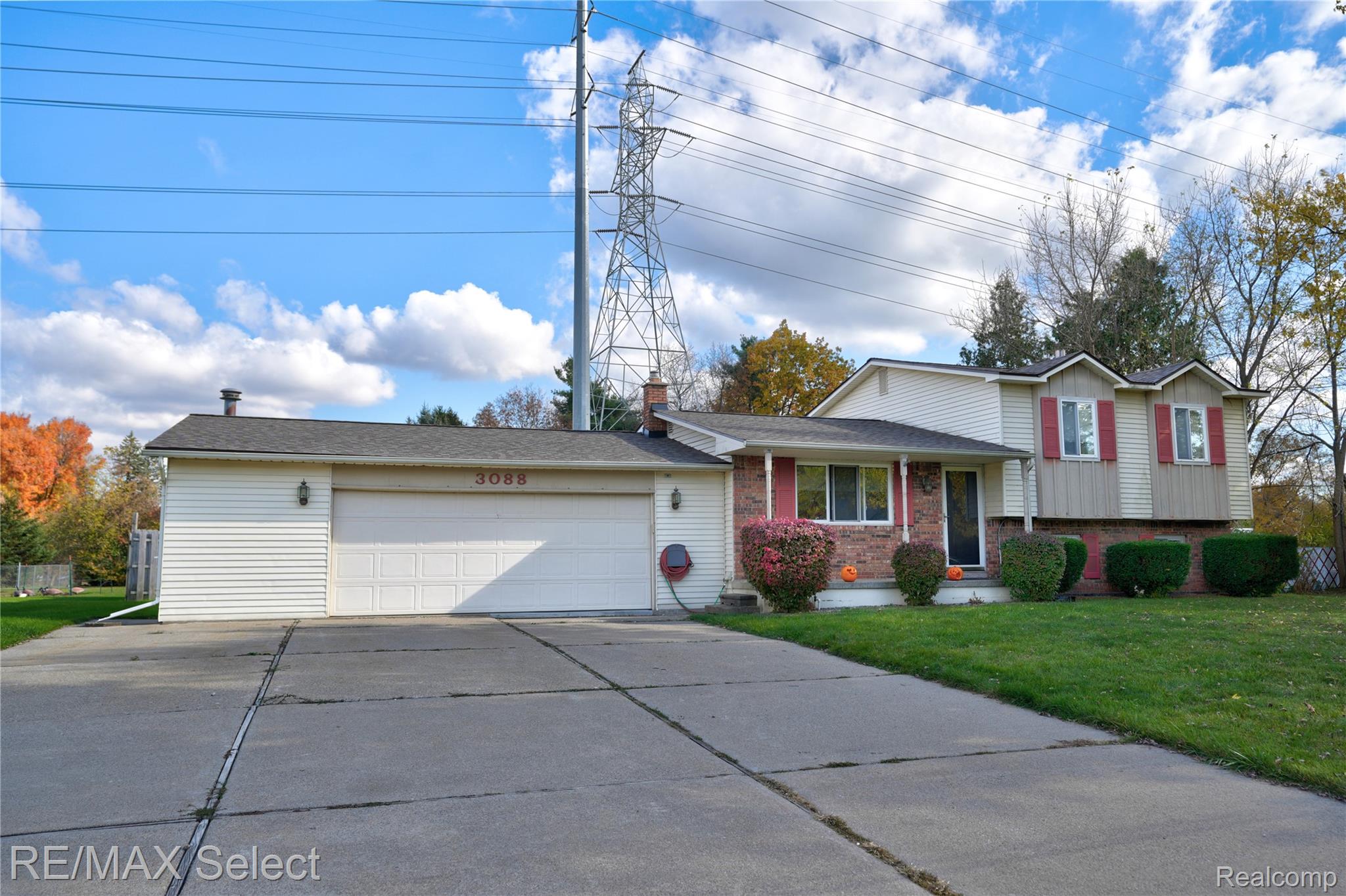 3088 Layman Drive