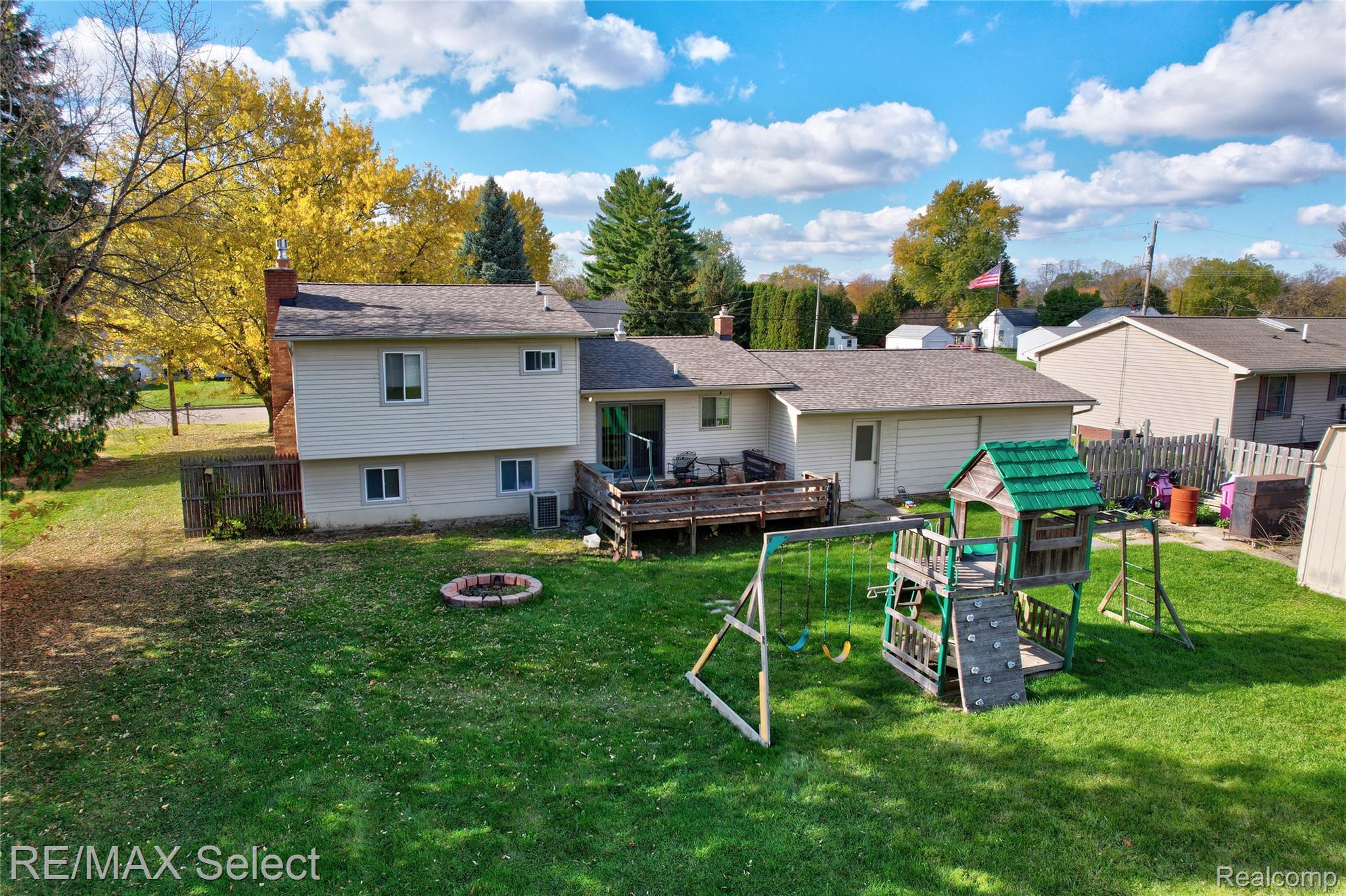 3088 Layman Drive