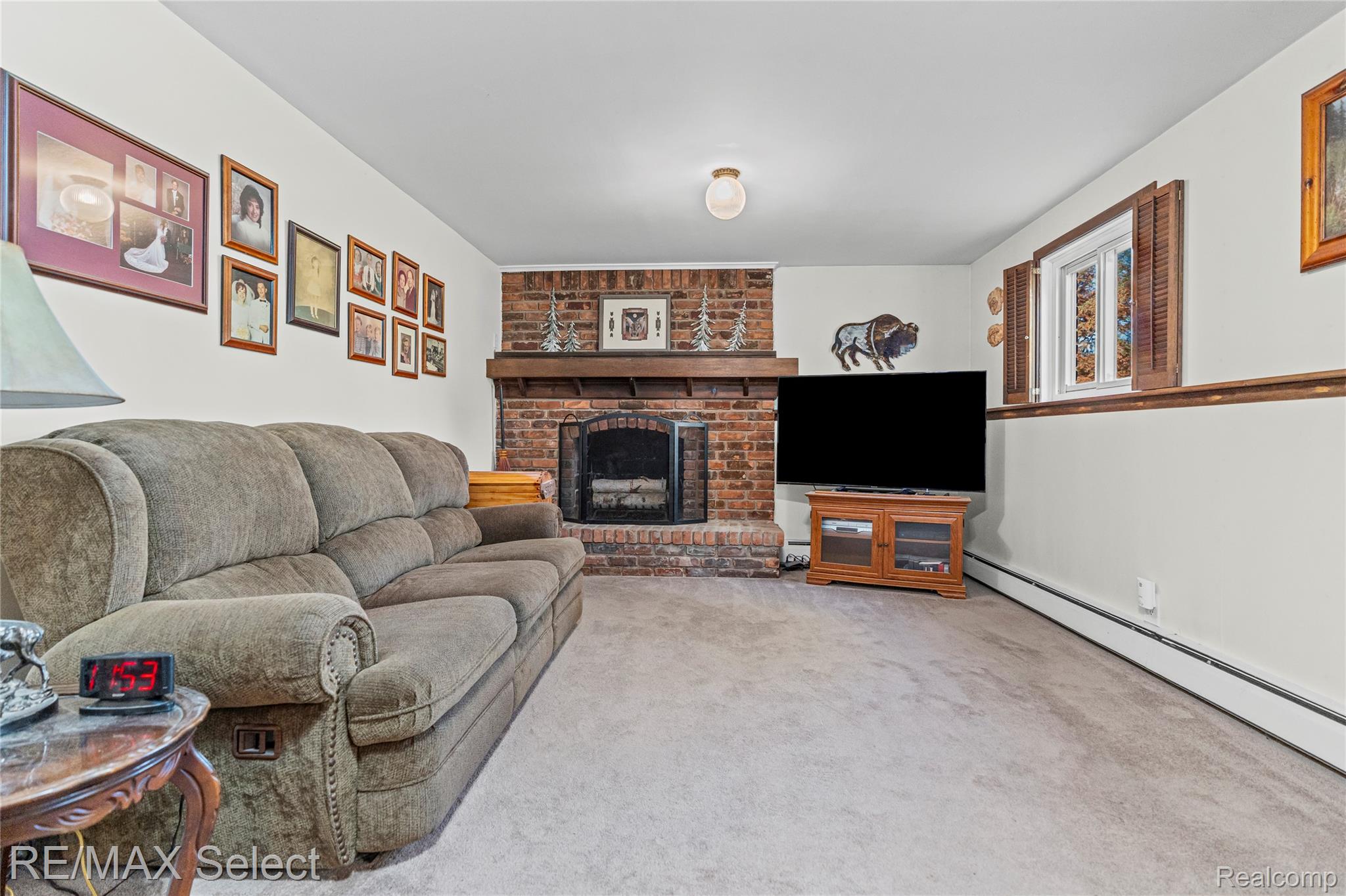 550 W Rose Center Road