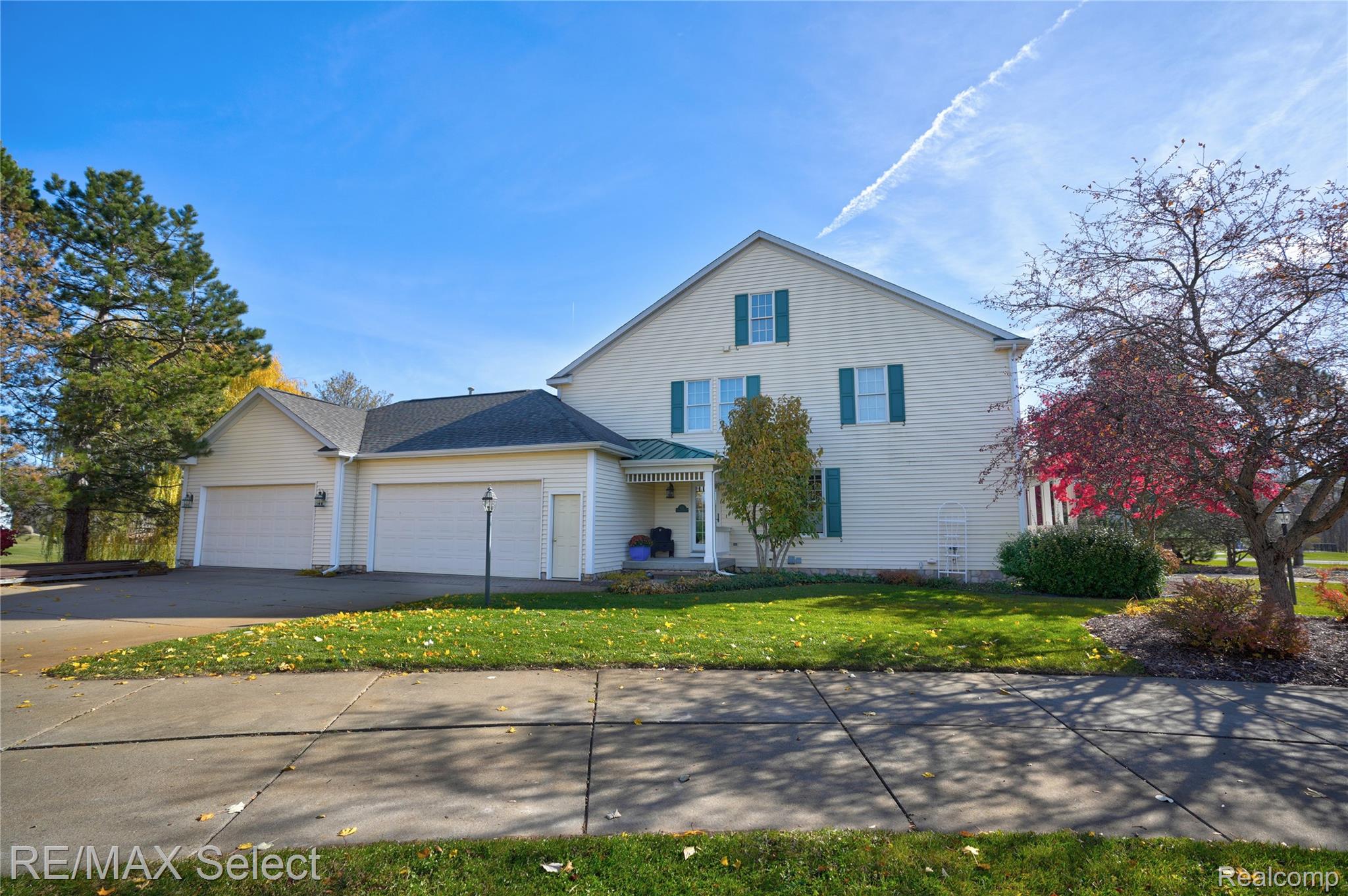 8211 Burleigh Road