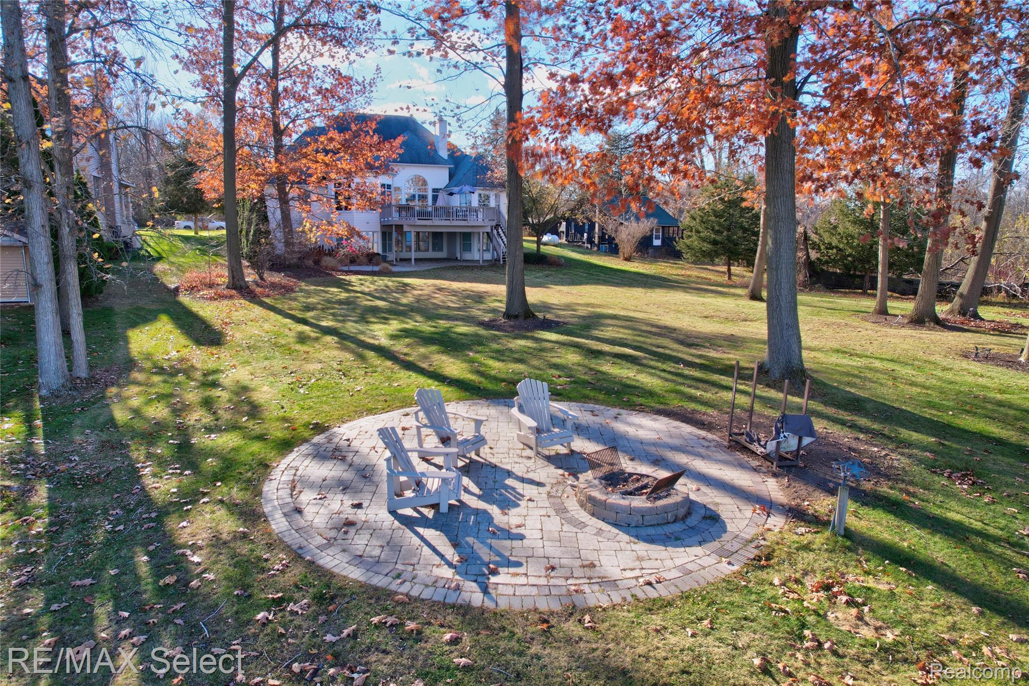 13275 Harborview Drive