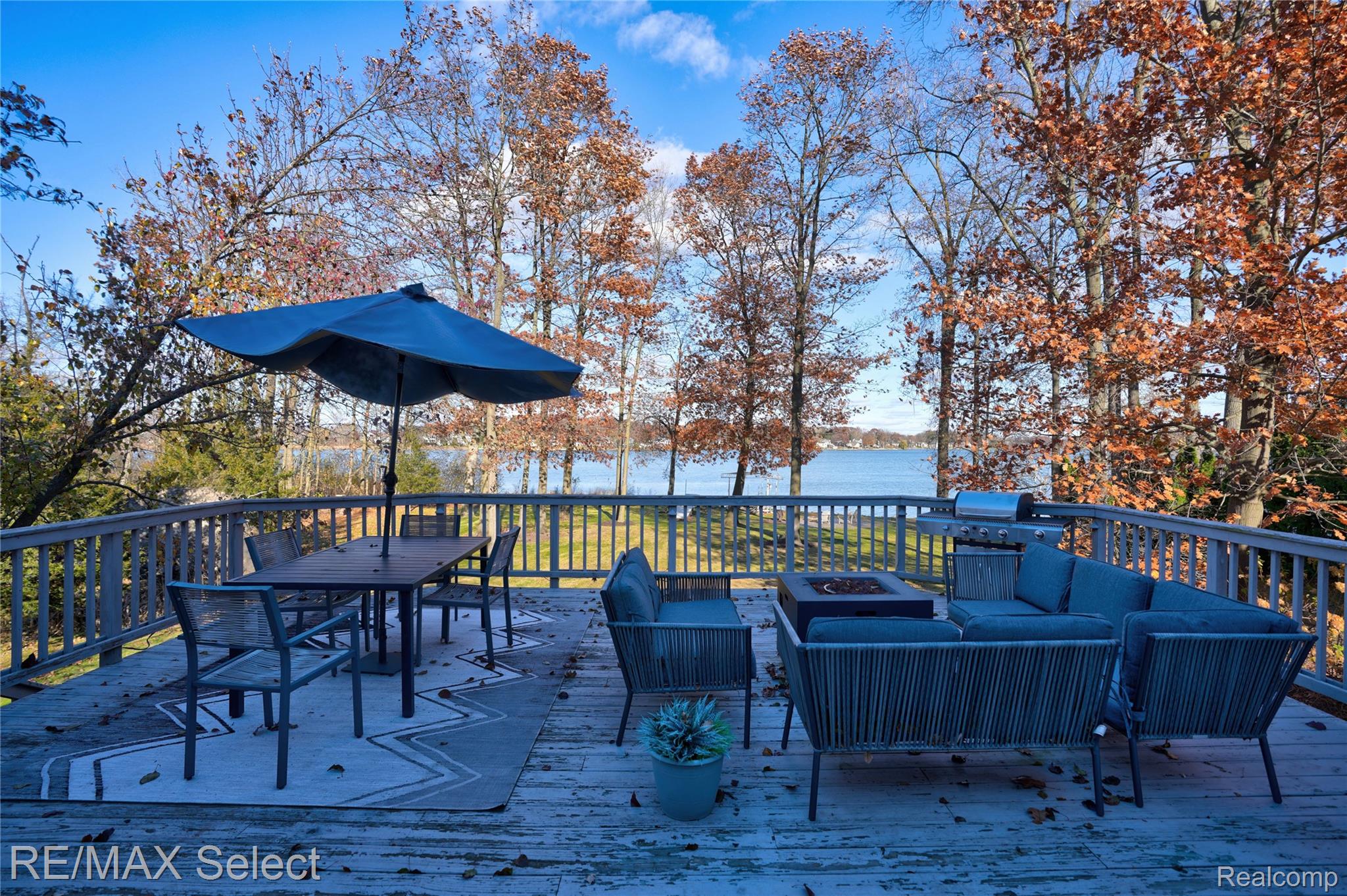 13275 Harborview Drive