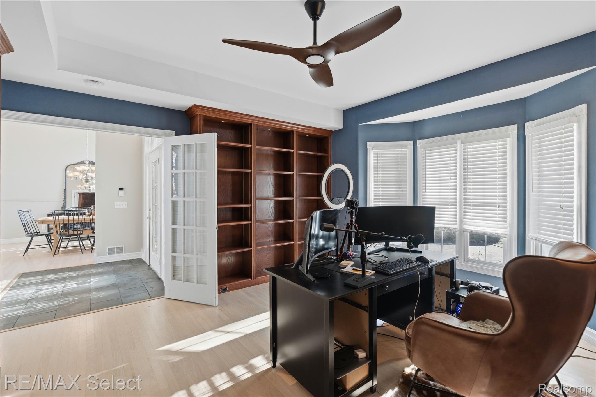 13275 Harborview Drive