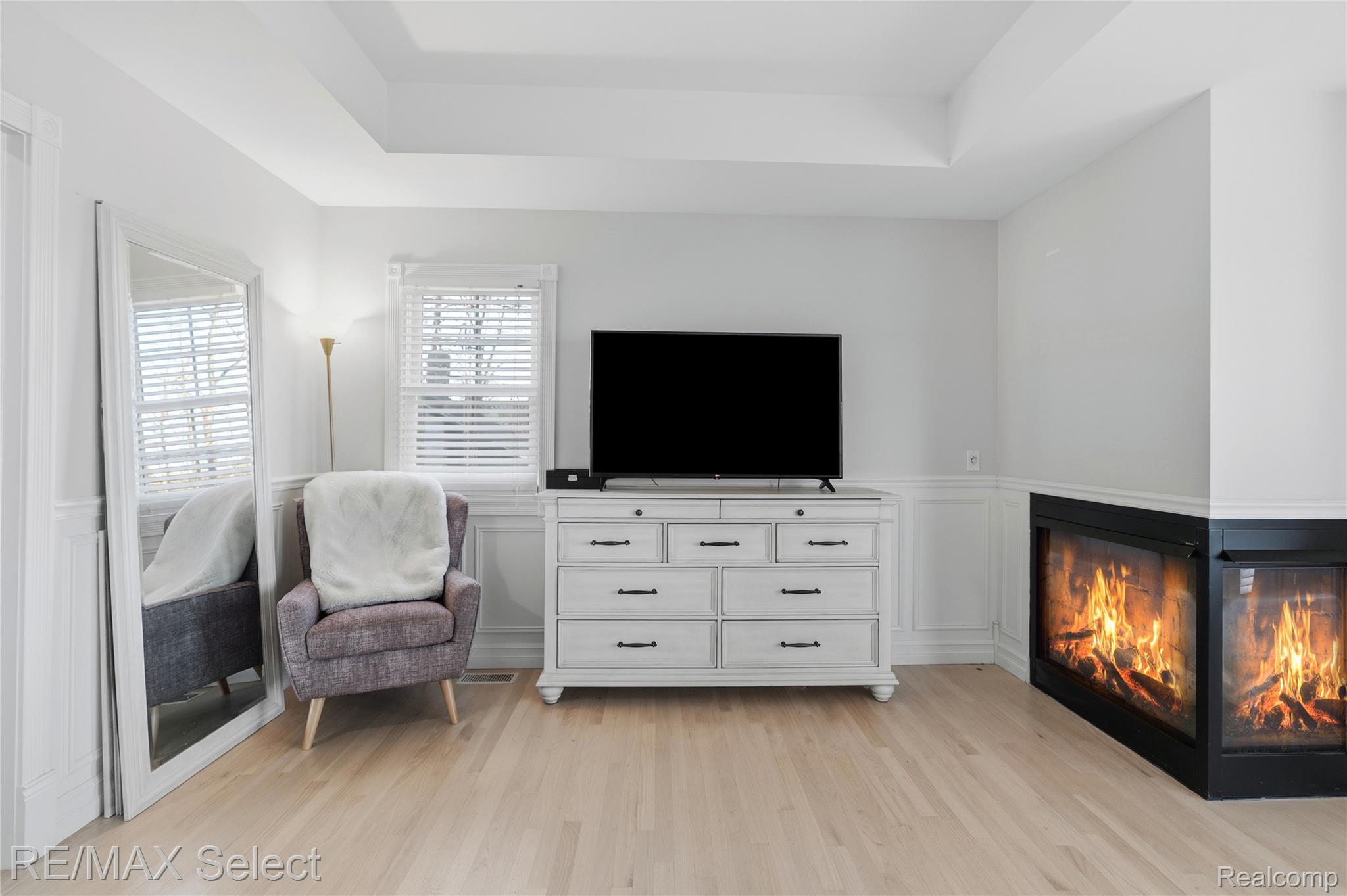 13275 Harborview Drive