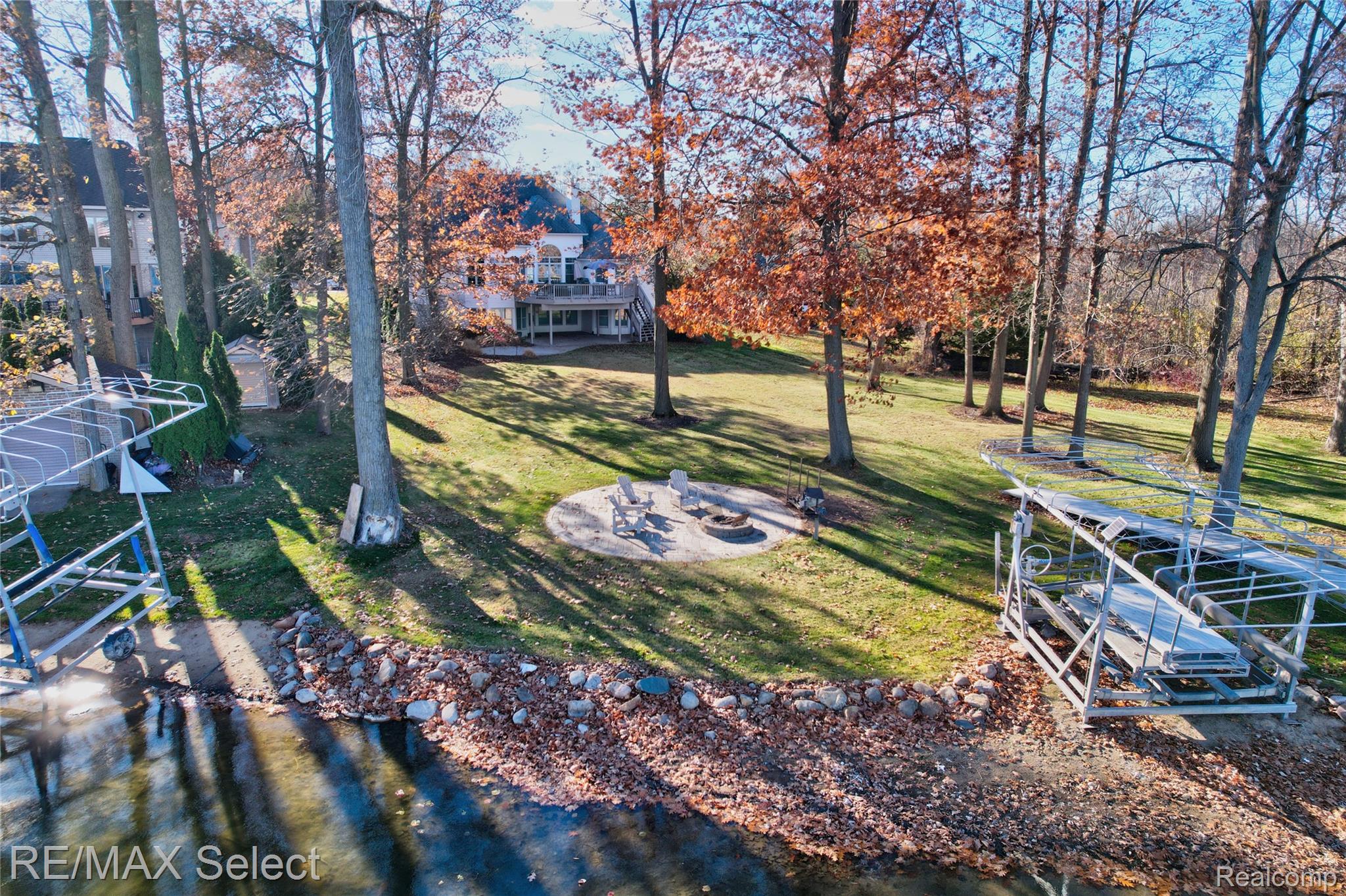 13275 Harborview Drive
