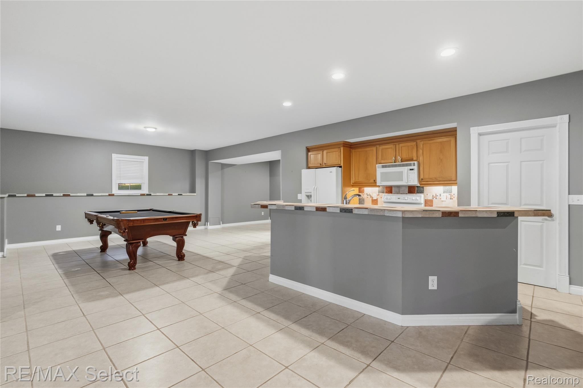 13275 Harborview Drive