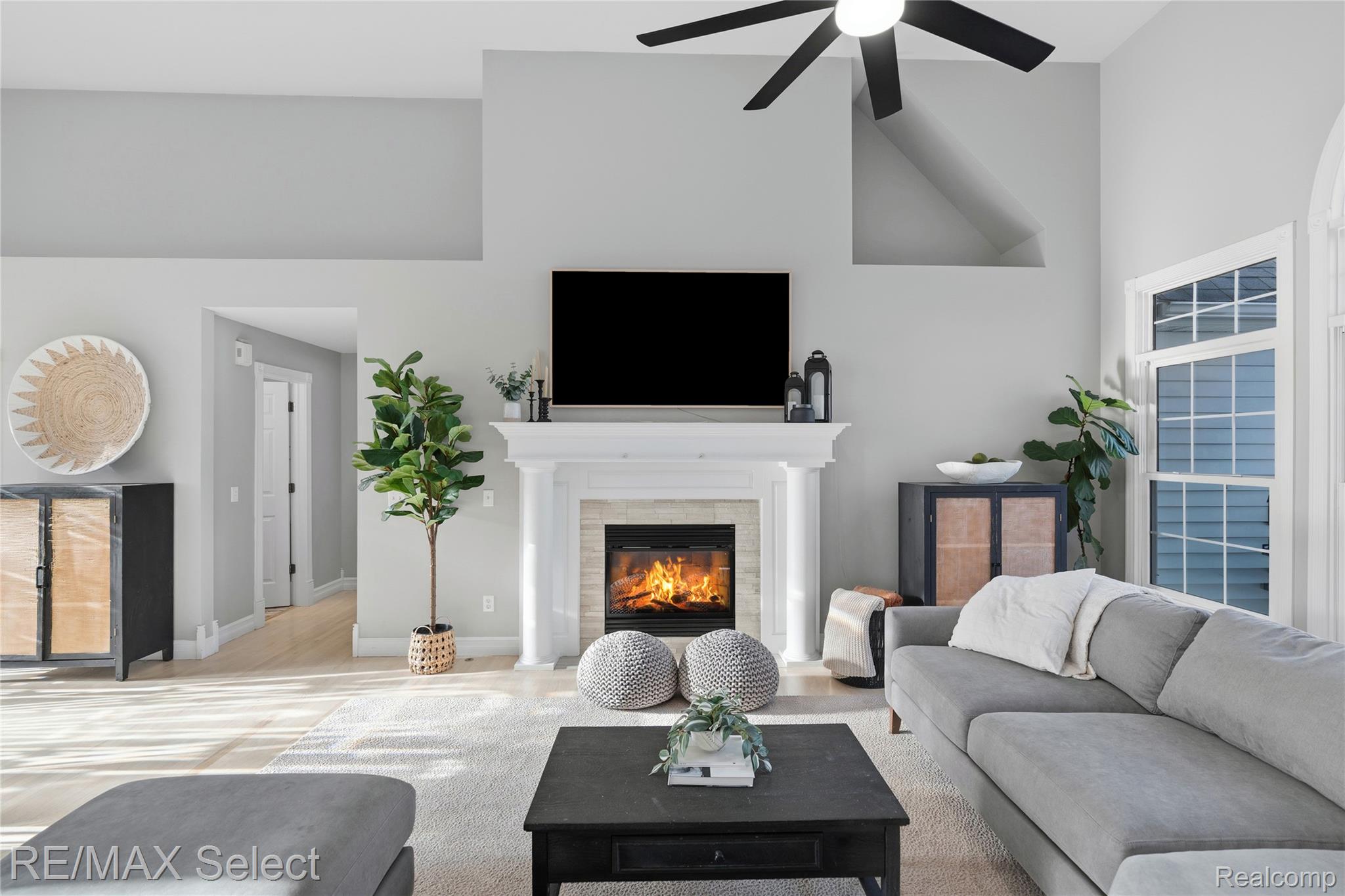 13275 Harborview Drive