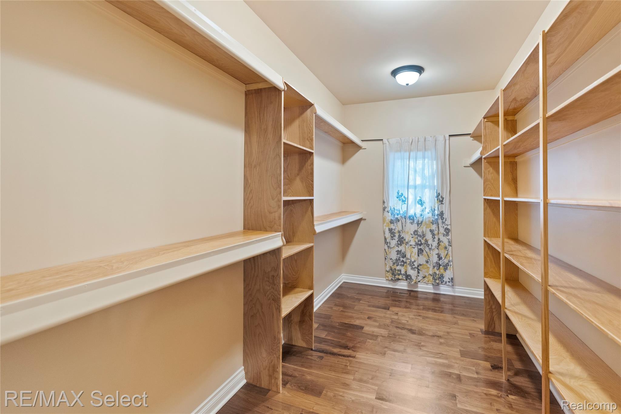 9305 Vassar Road