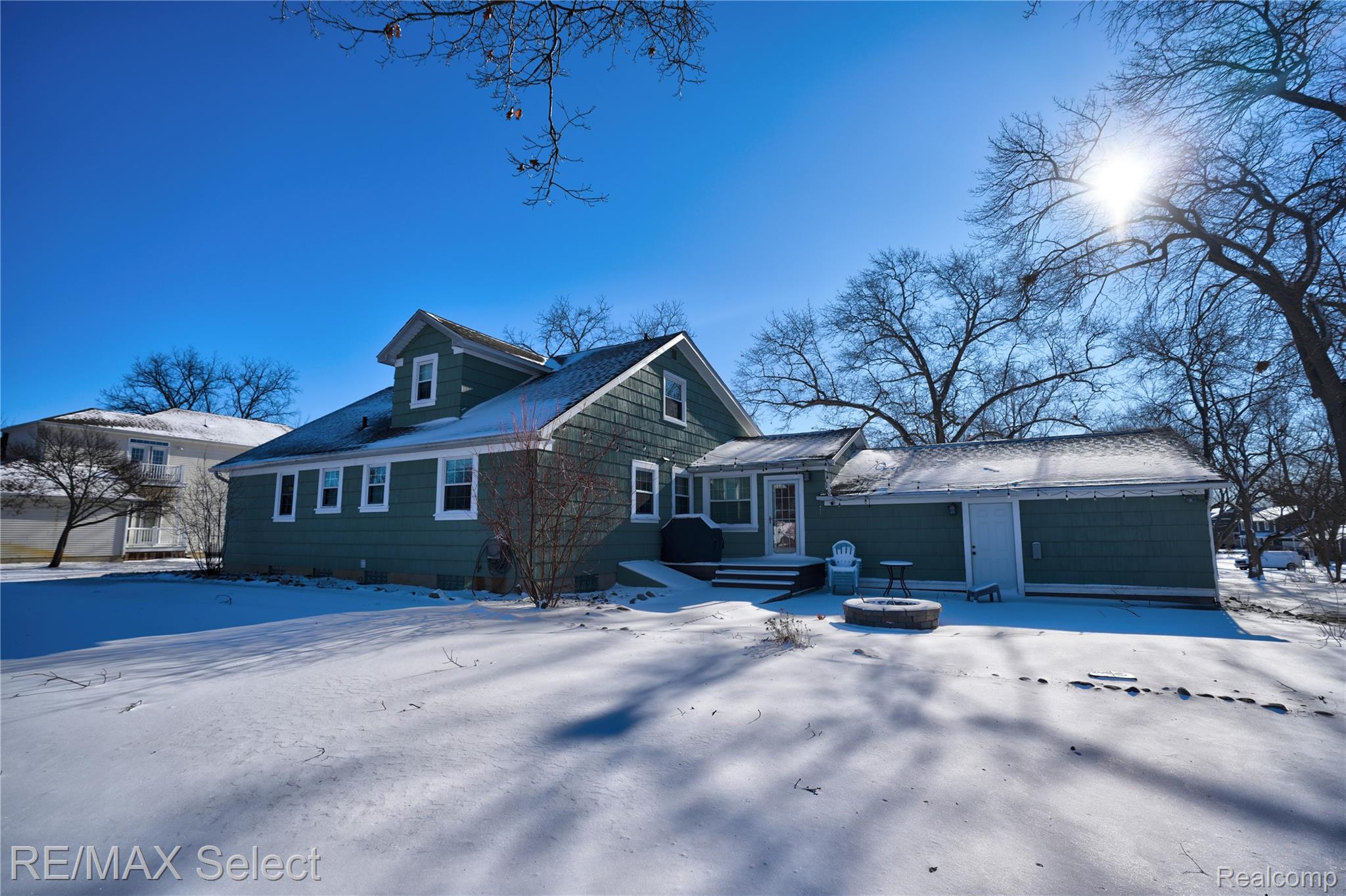 1640 Wenwood Parkway
