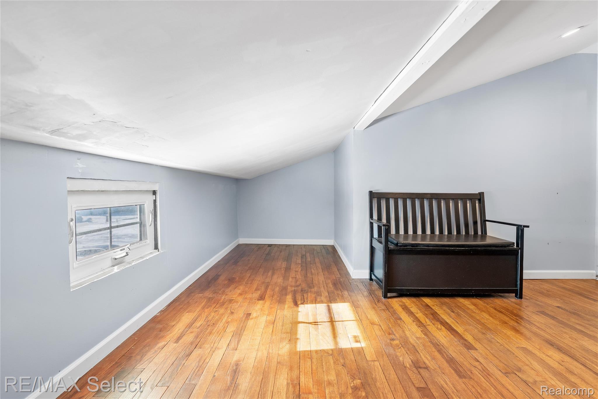 1640 Wenwood Parkway