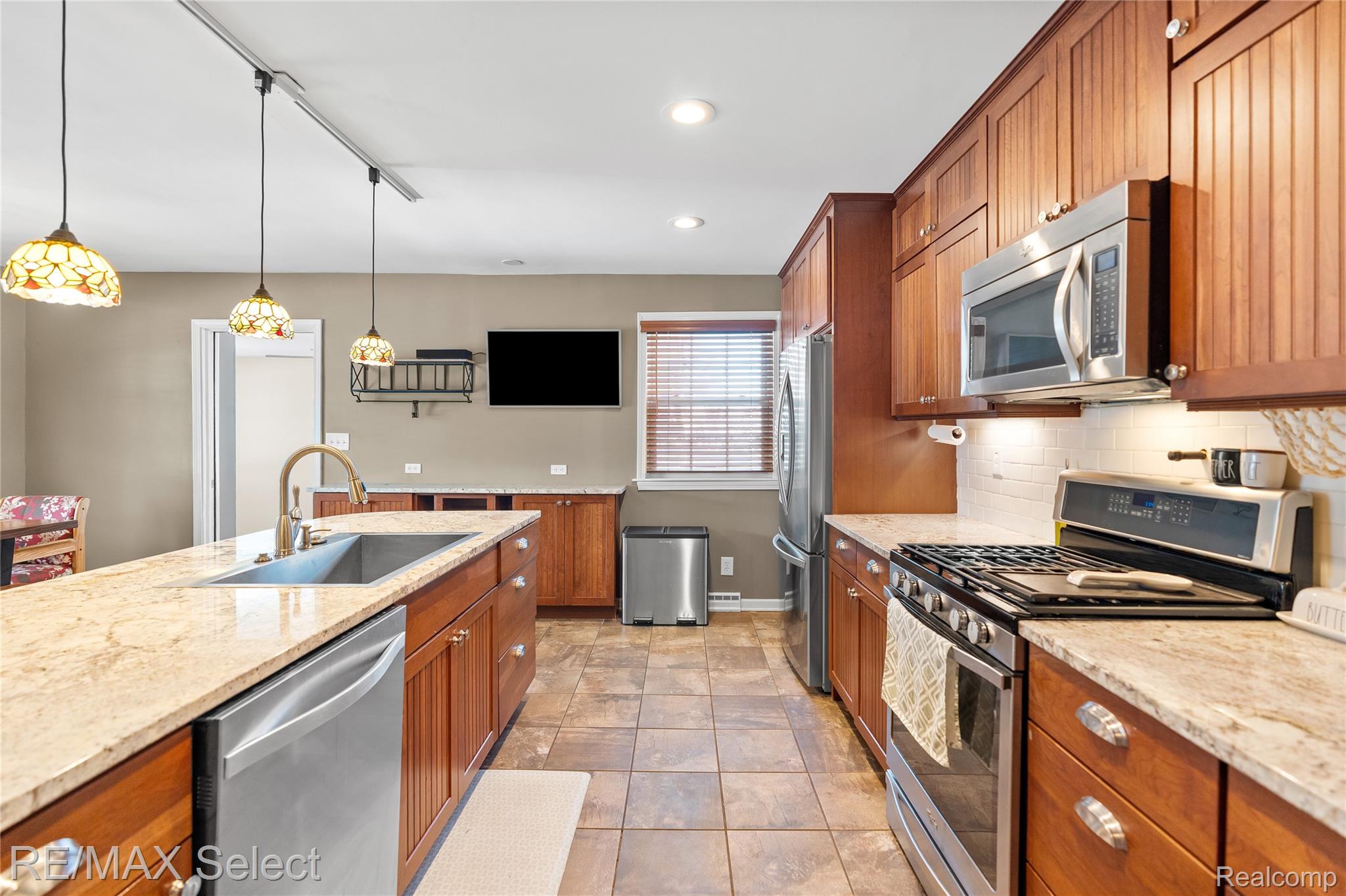 1640 Wenwood Parkway