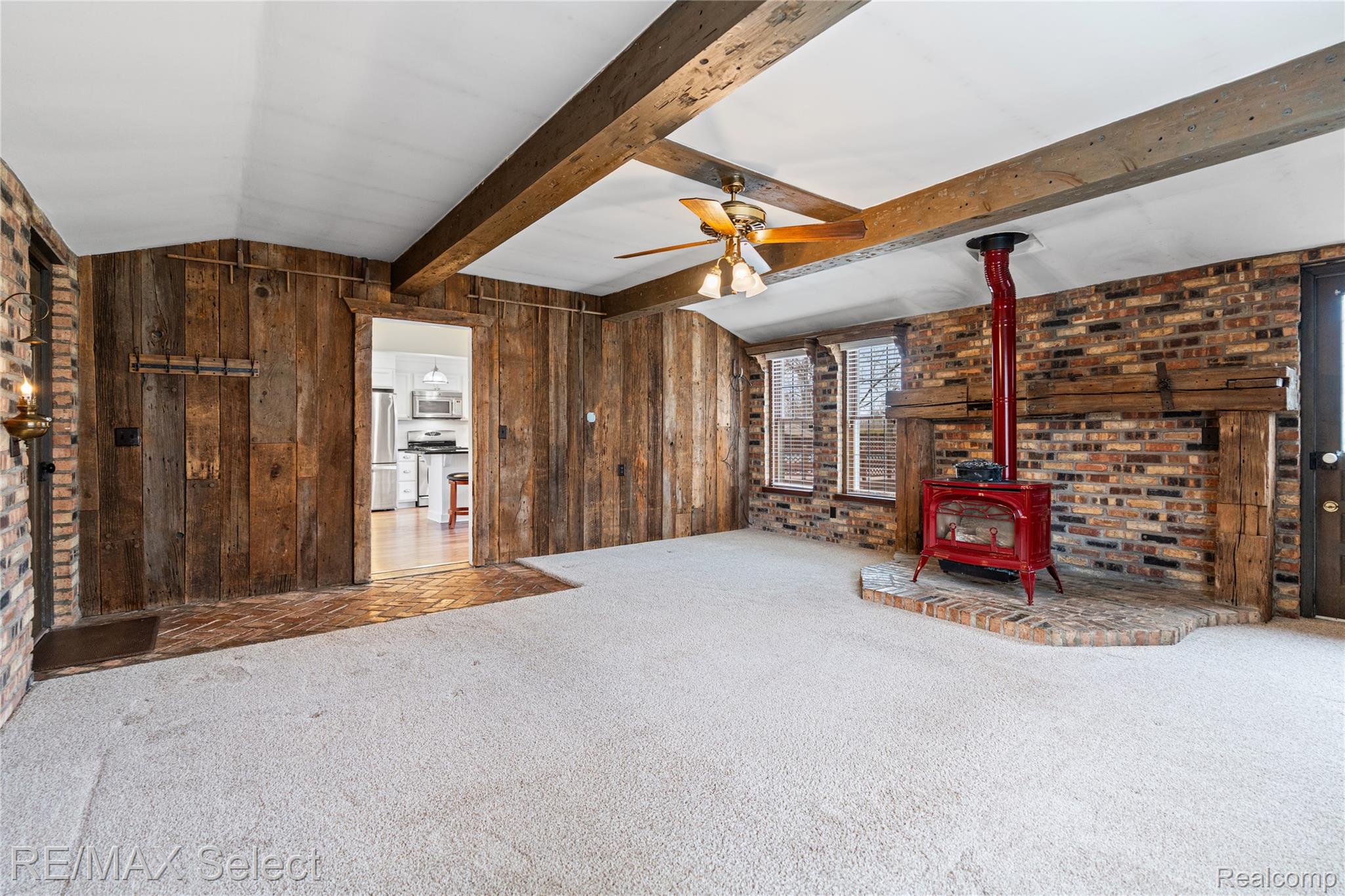 6324 Calkins Road