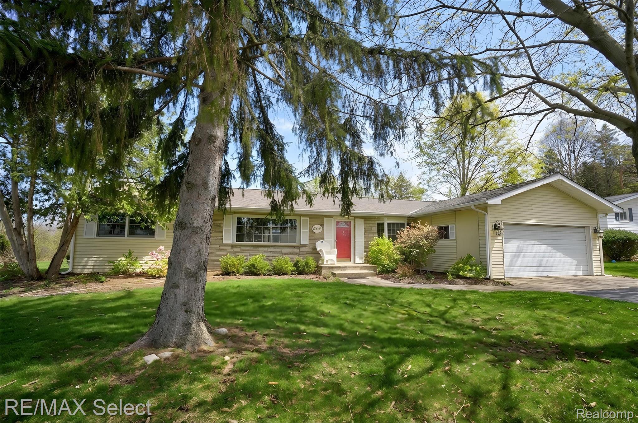 6324 Calkins Road