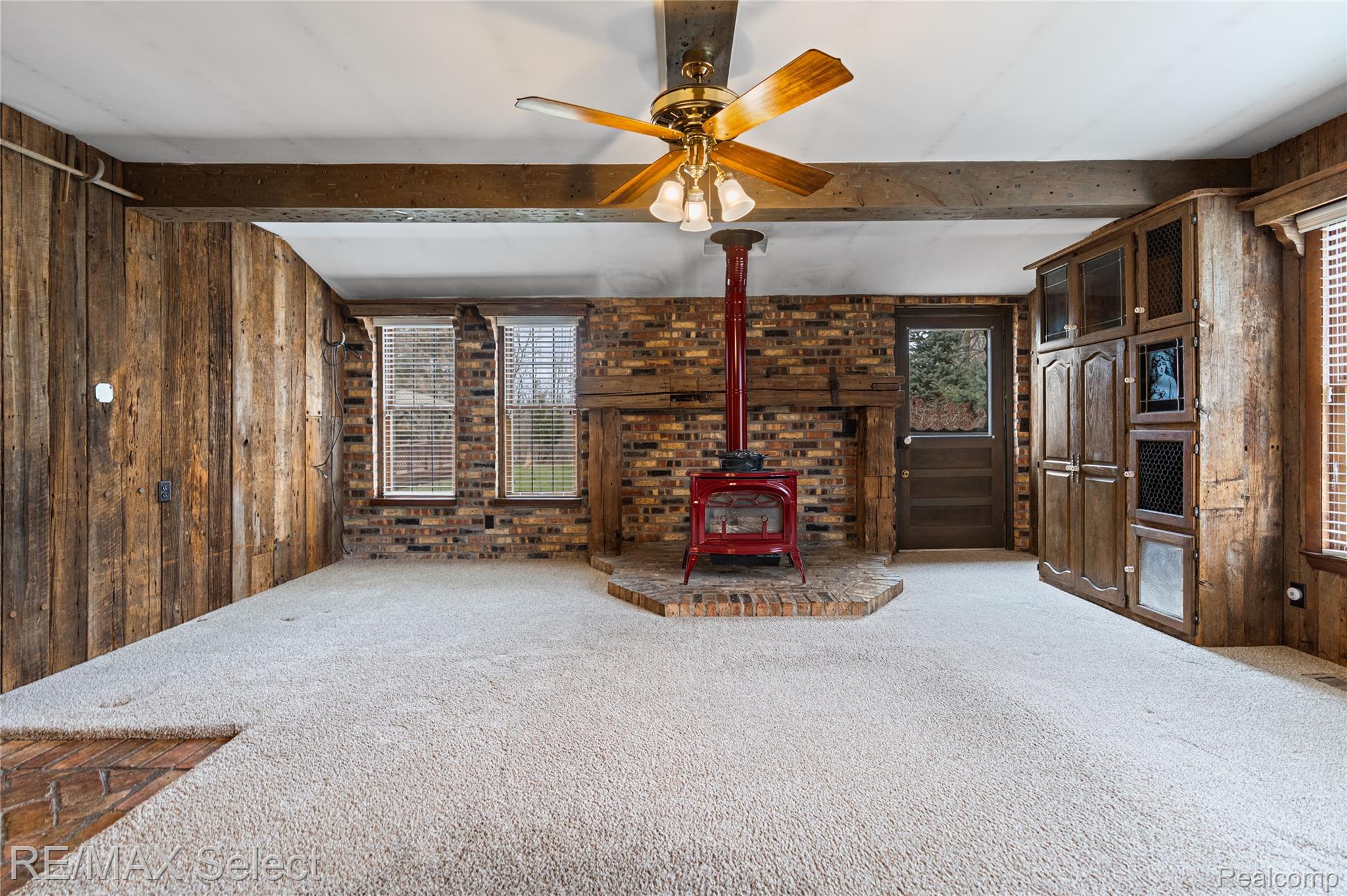6324 Calkins Road
