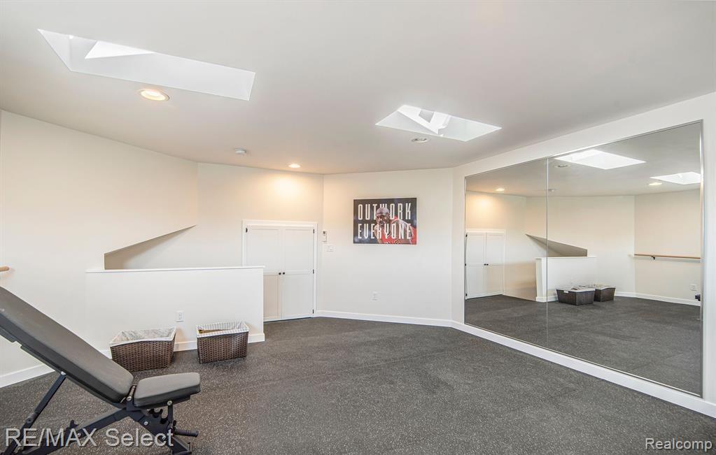 2210 Island Shore Drive
