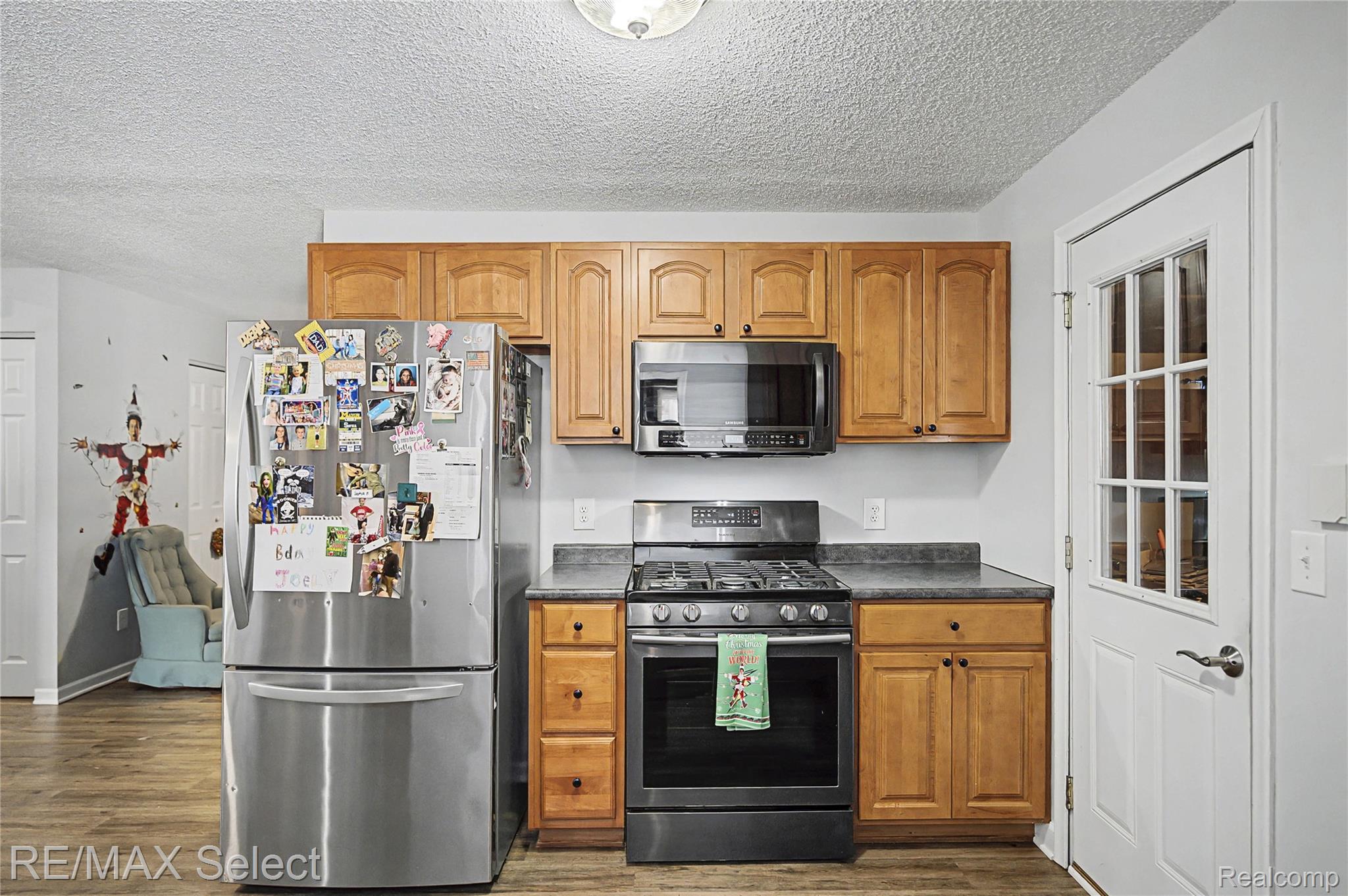 5233 Sagamore Drive
