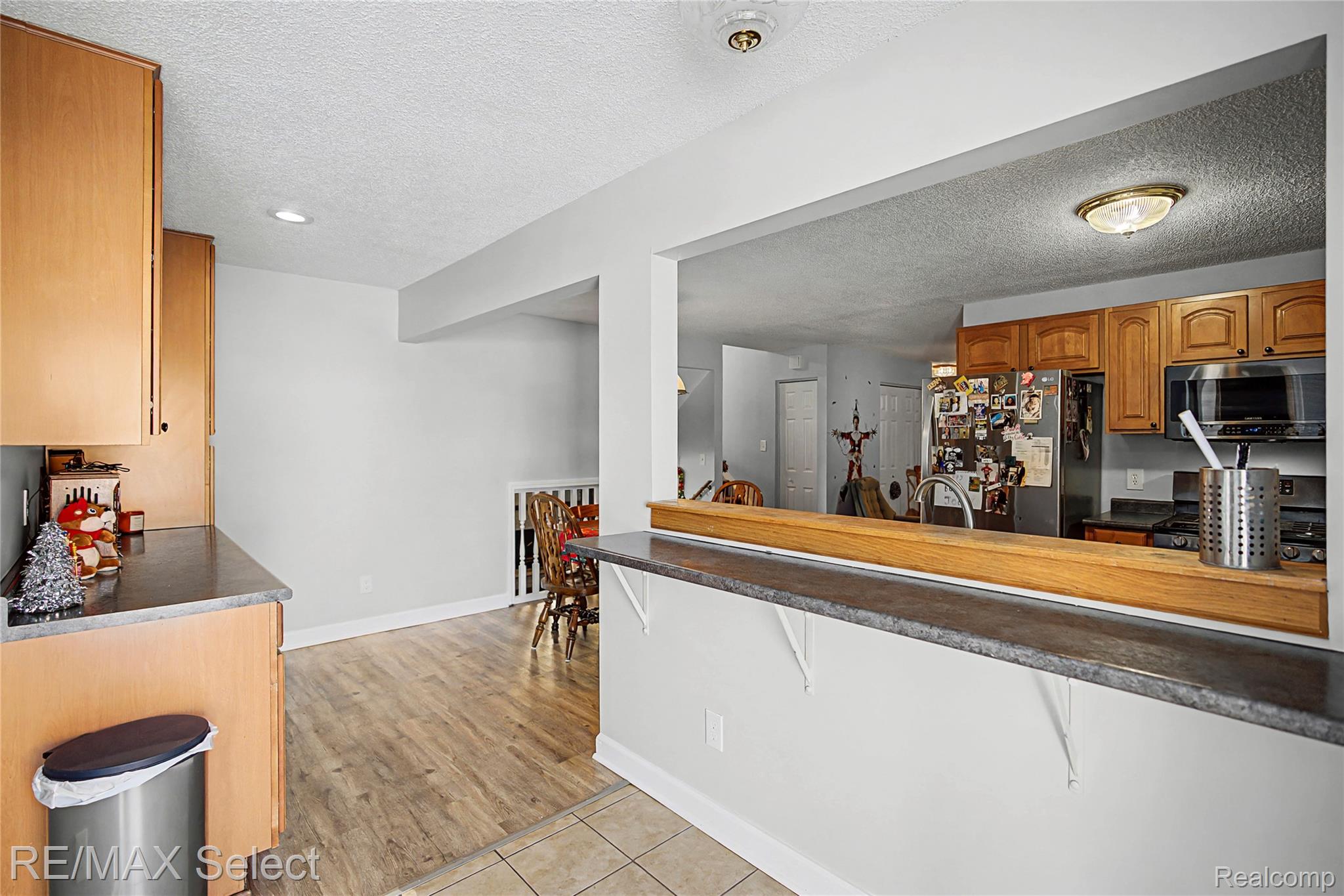 5233 Sagamore Drive