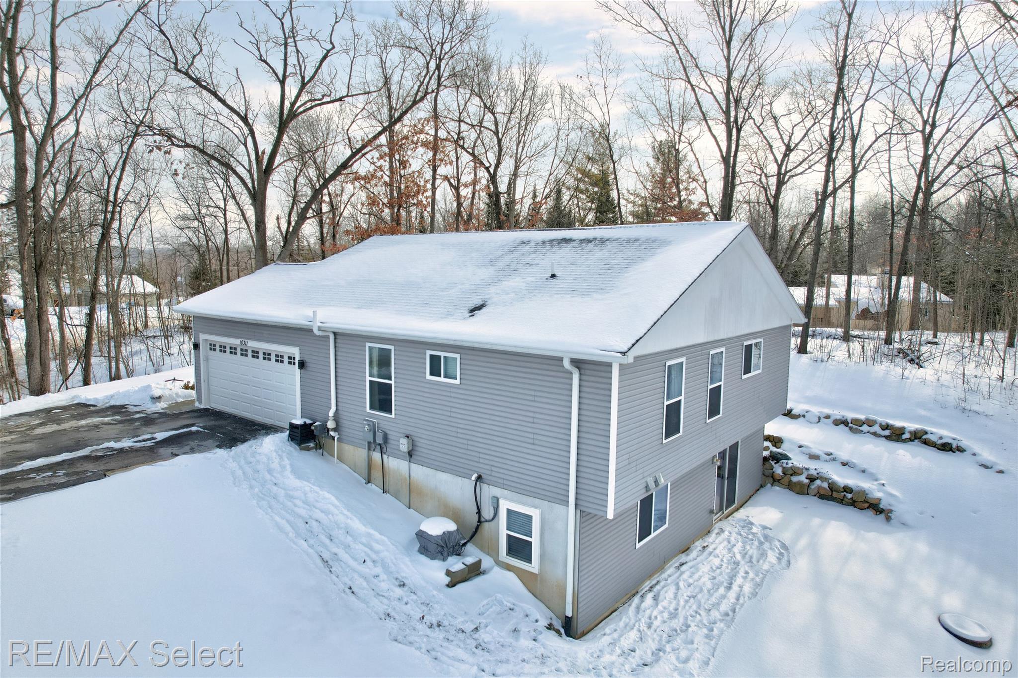 10311 Walnut Shores Drive