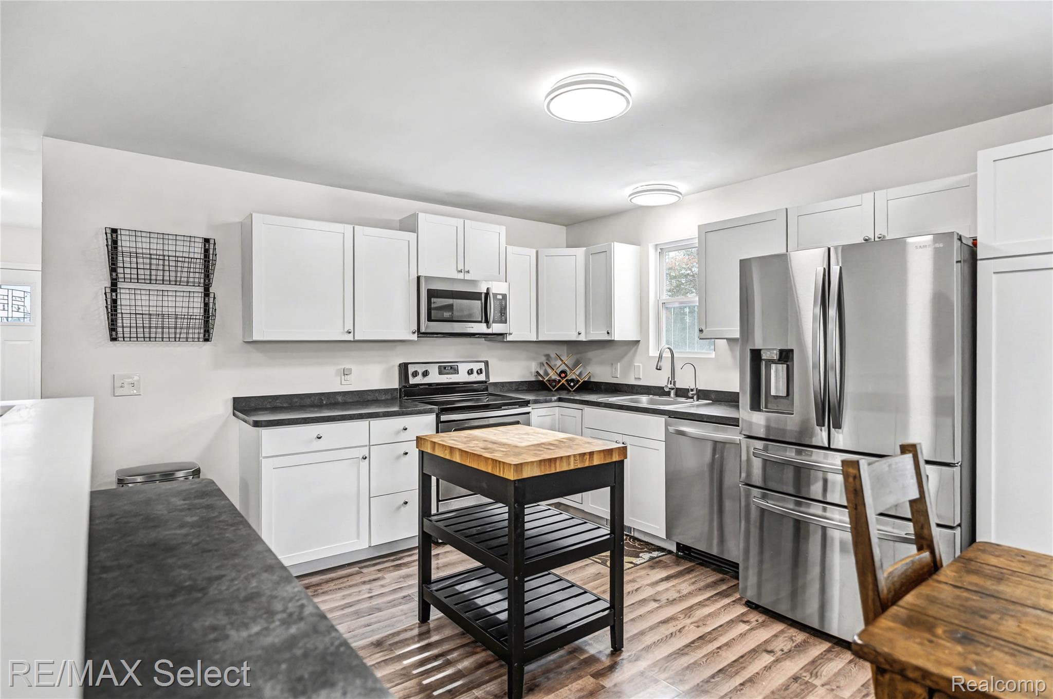 10311 Walnut Shores Drive