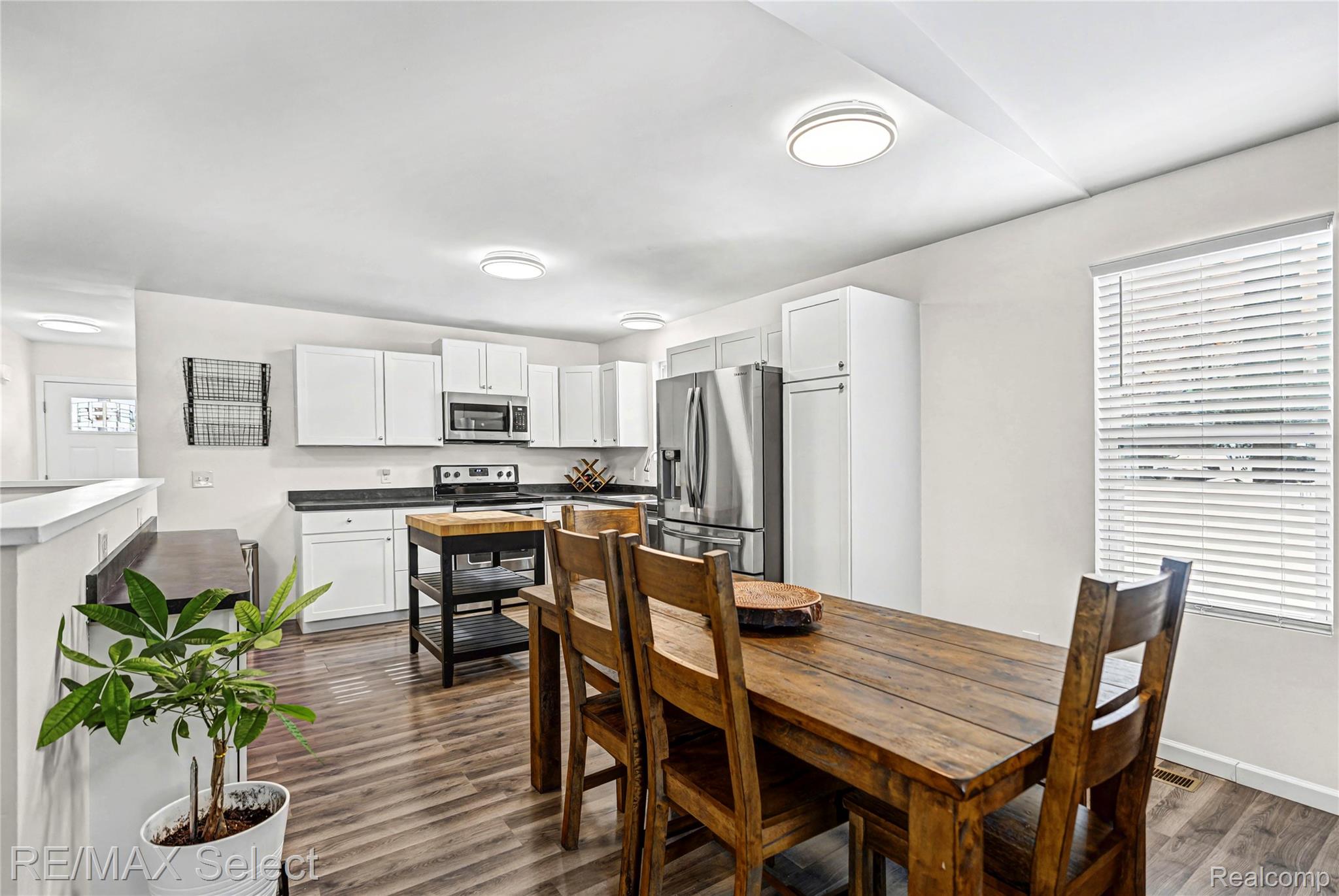 10311 Walnut Shores Drive