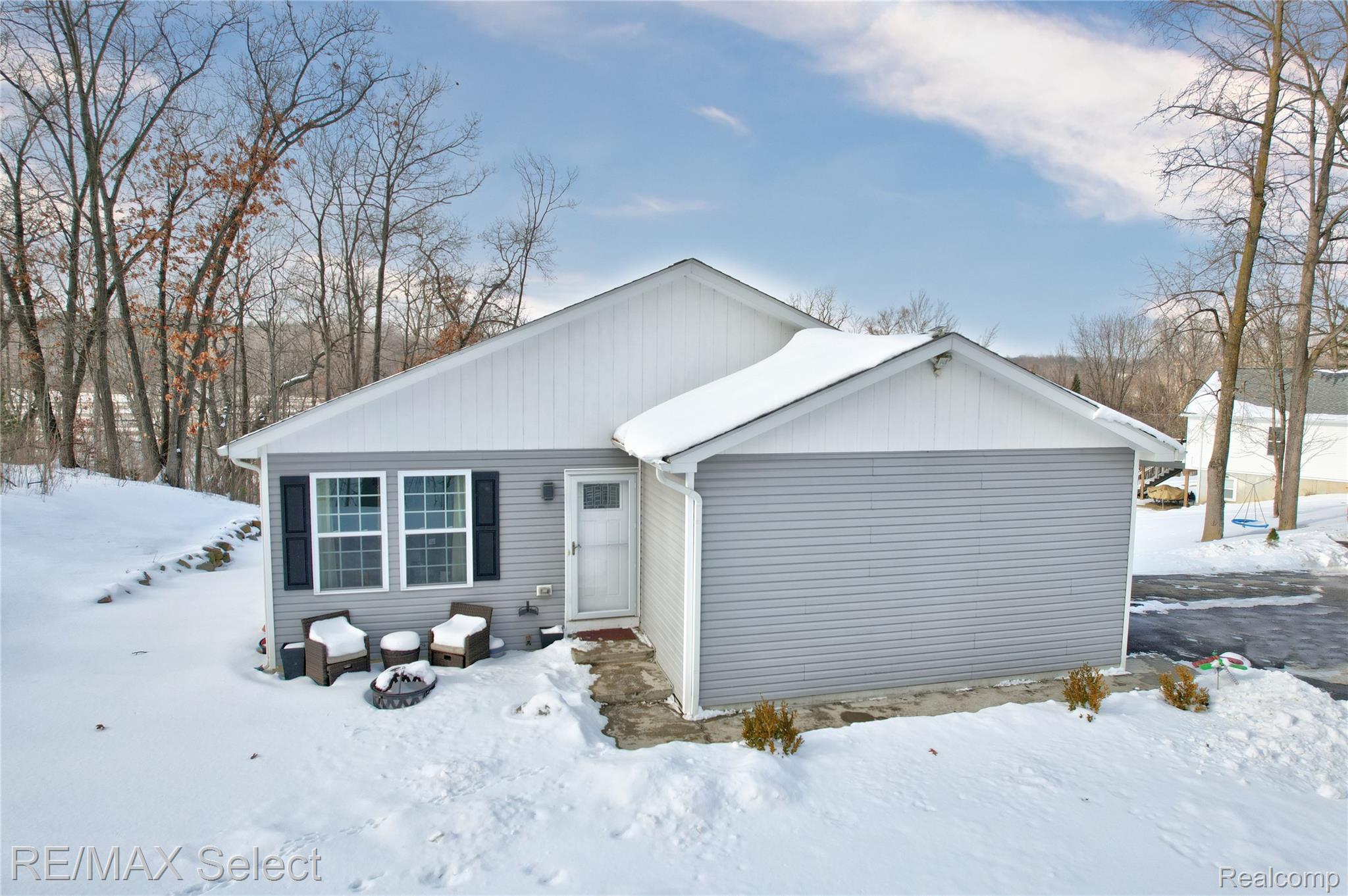 10311 Walnut Shores Drive