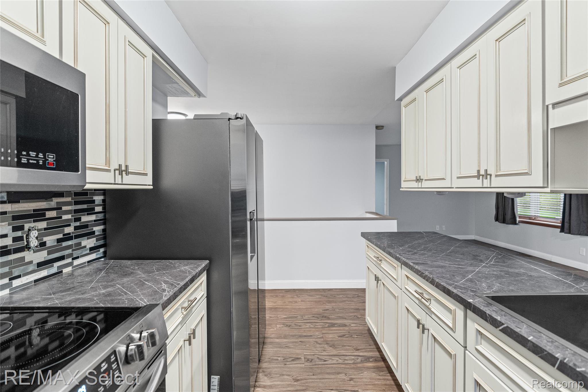 580 Oakbrook Circle
