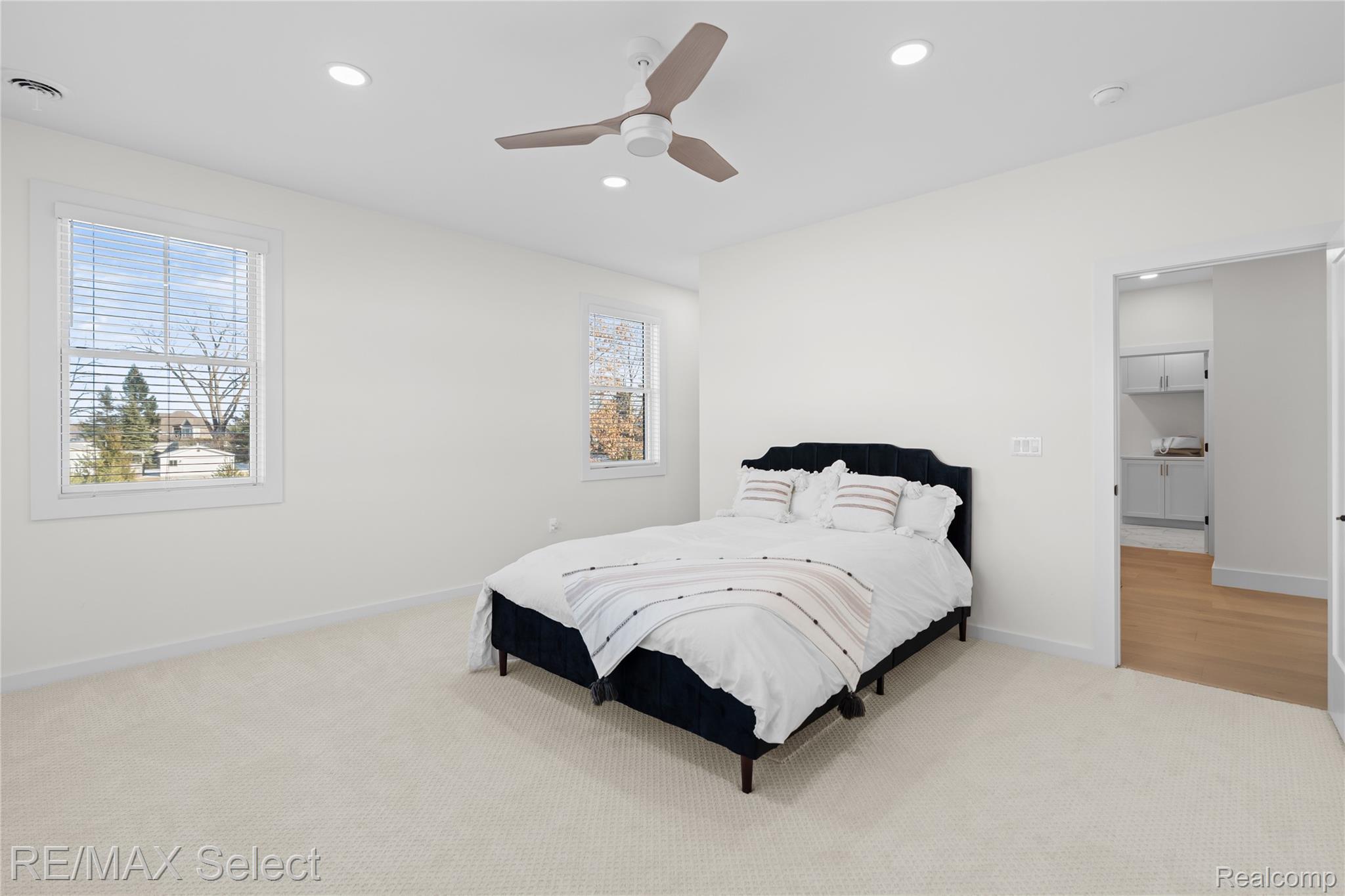 2208 Grove Park Road