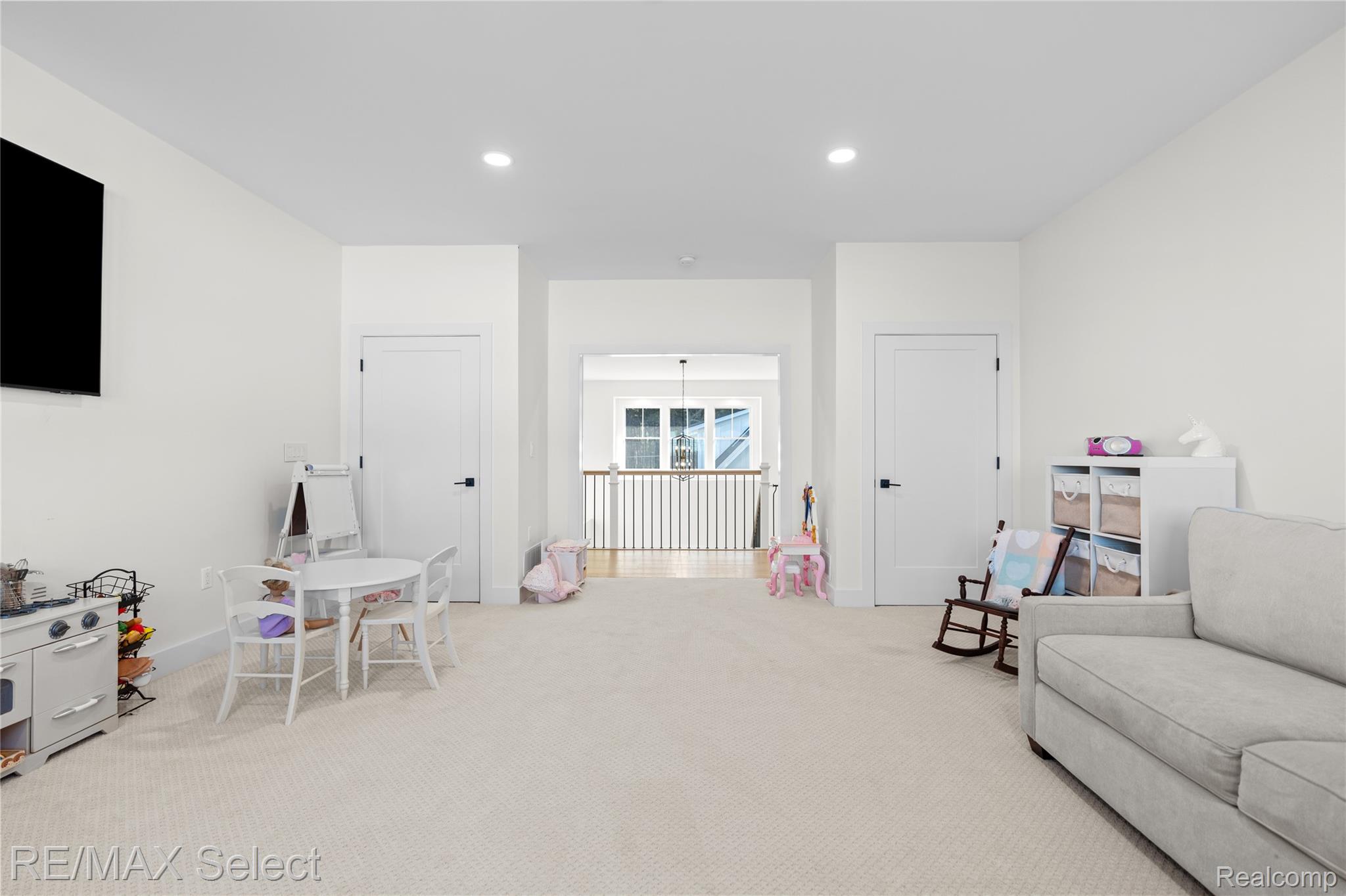 2208 Grove Park Road