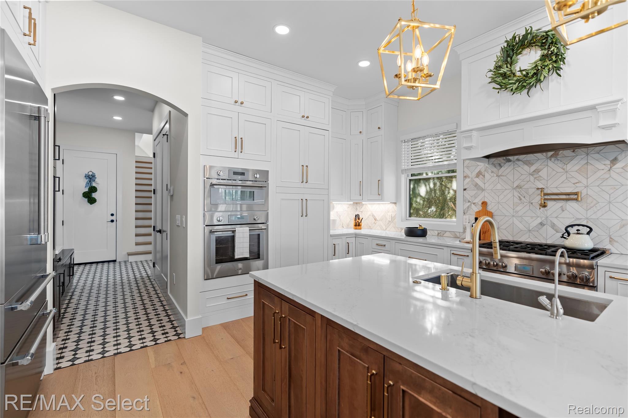2208 Grove Park Road