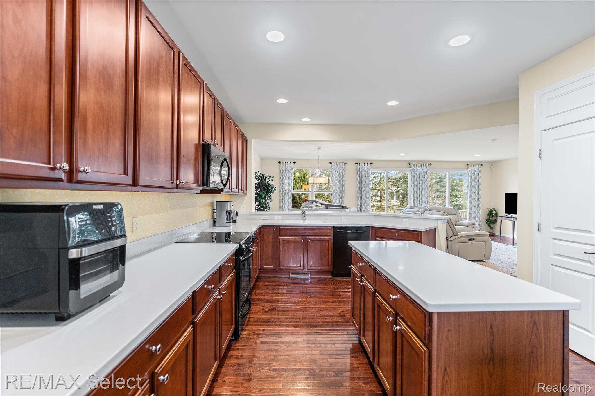 6270 Merion Lane