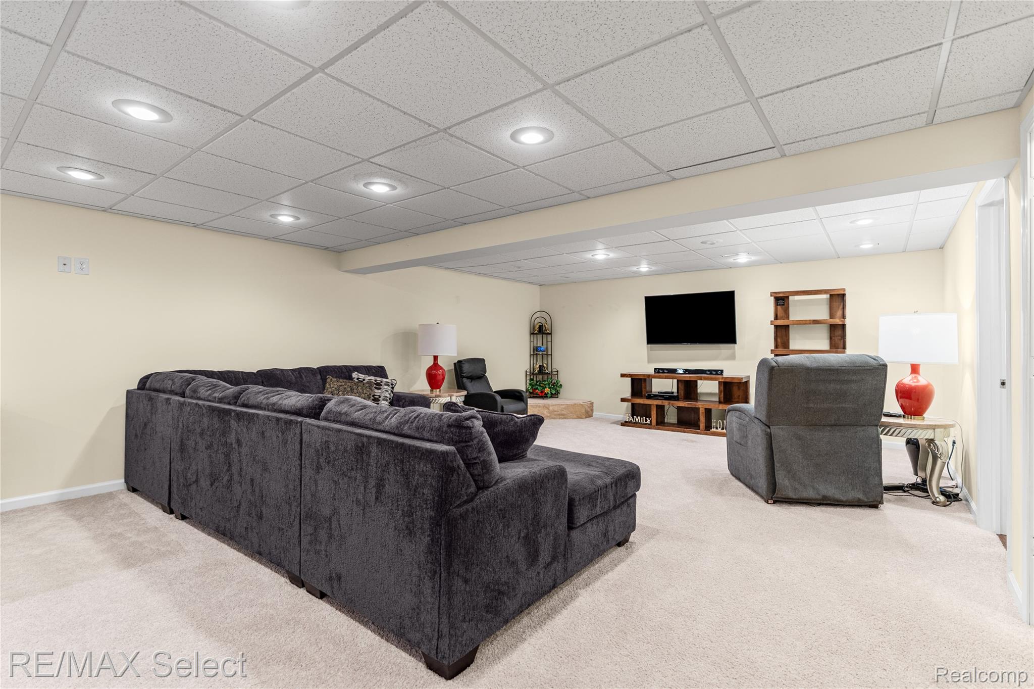 6270 Merion Lane
