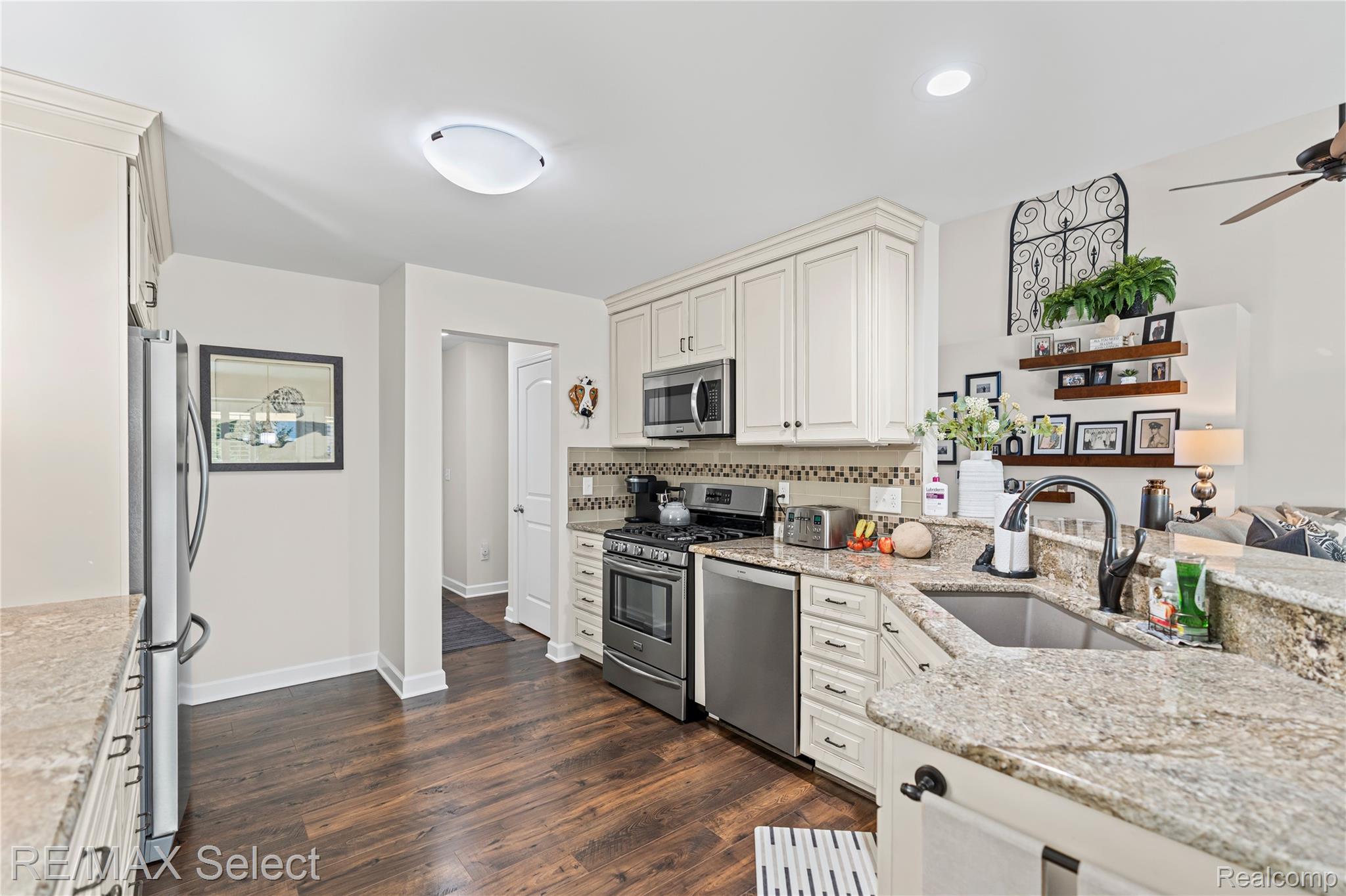 1611 Andover Circle