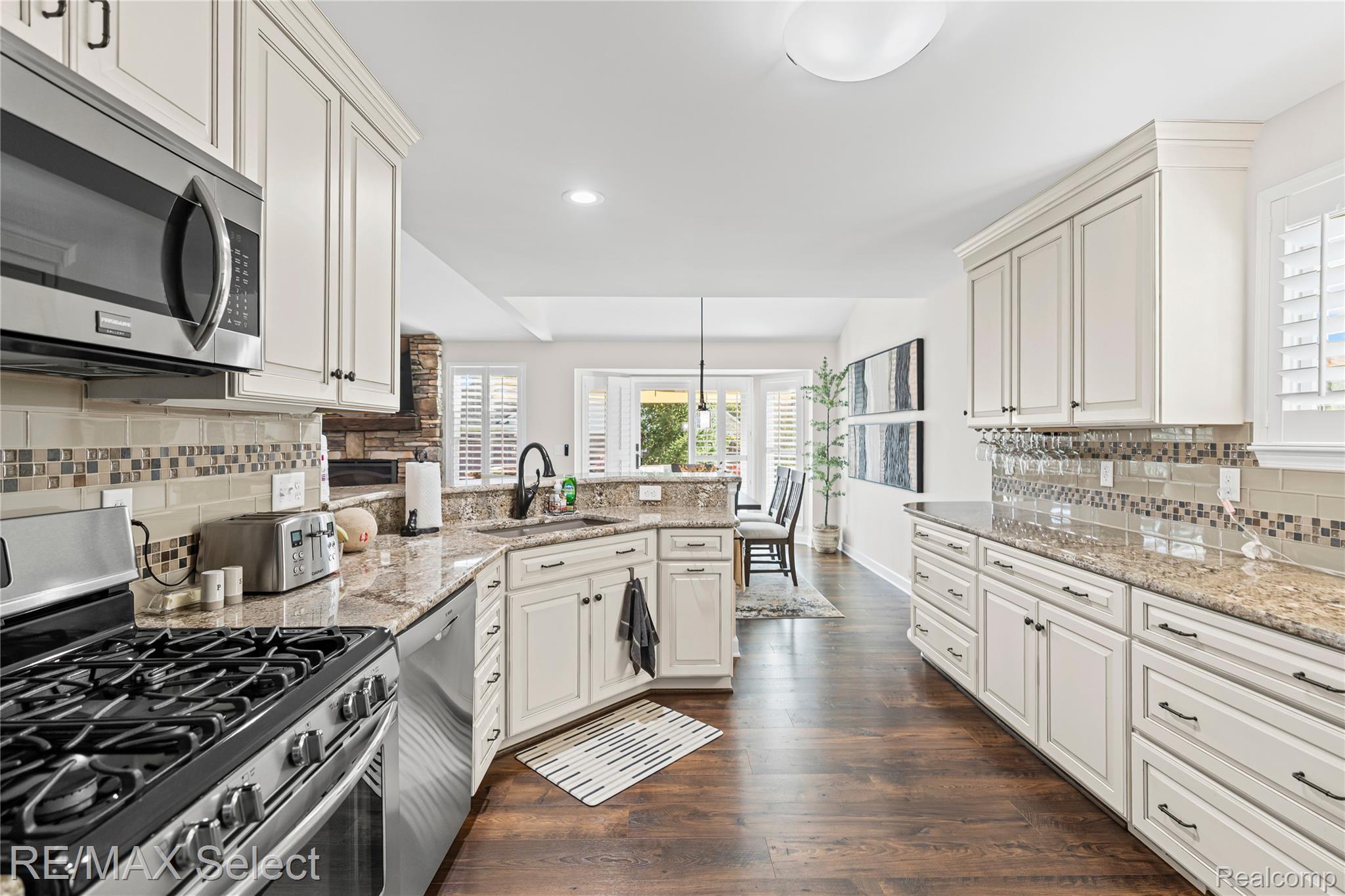1611 Andover Circle