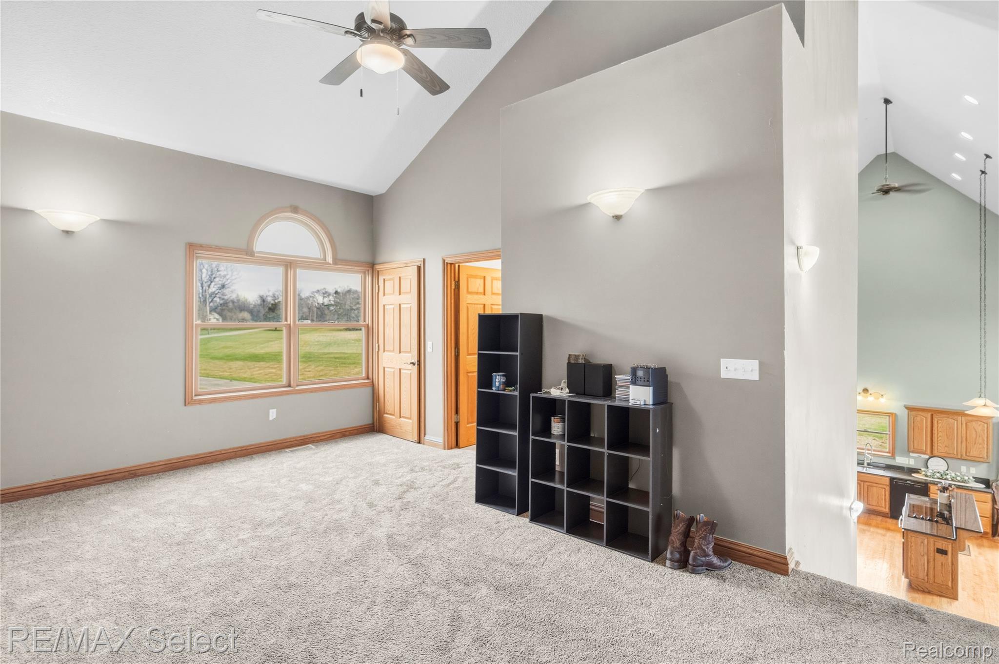 6451 N Elms Road