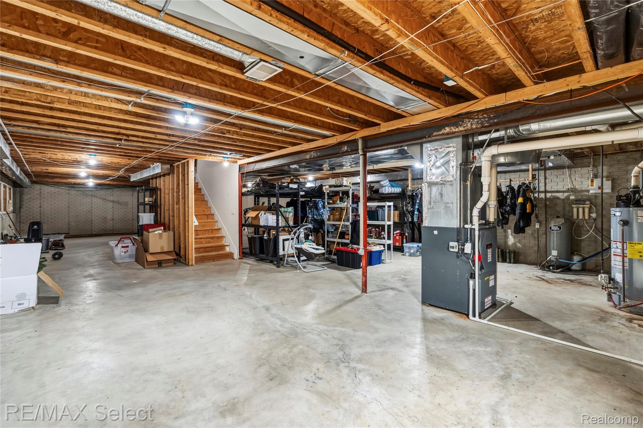 6451 N Elms Road