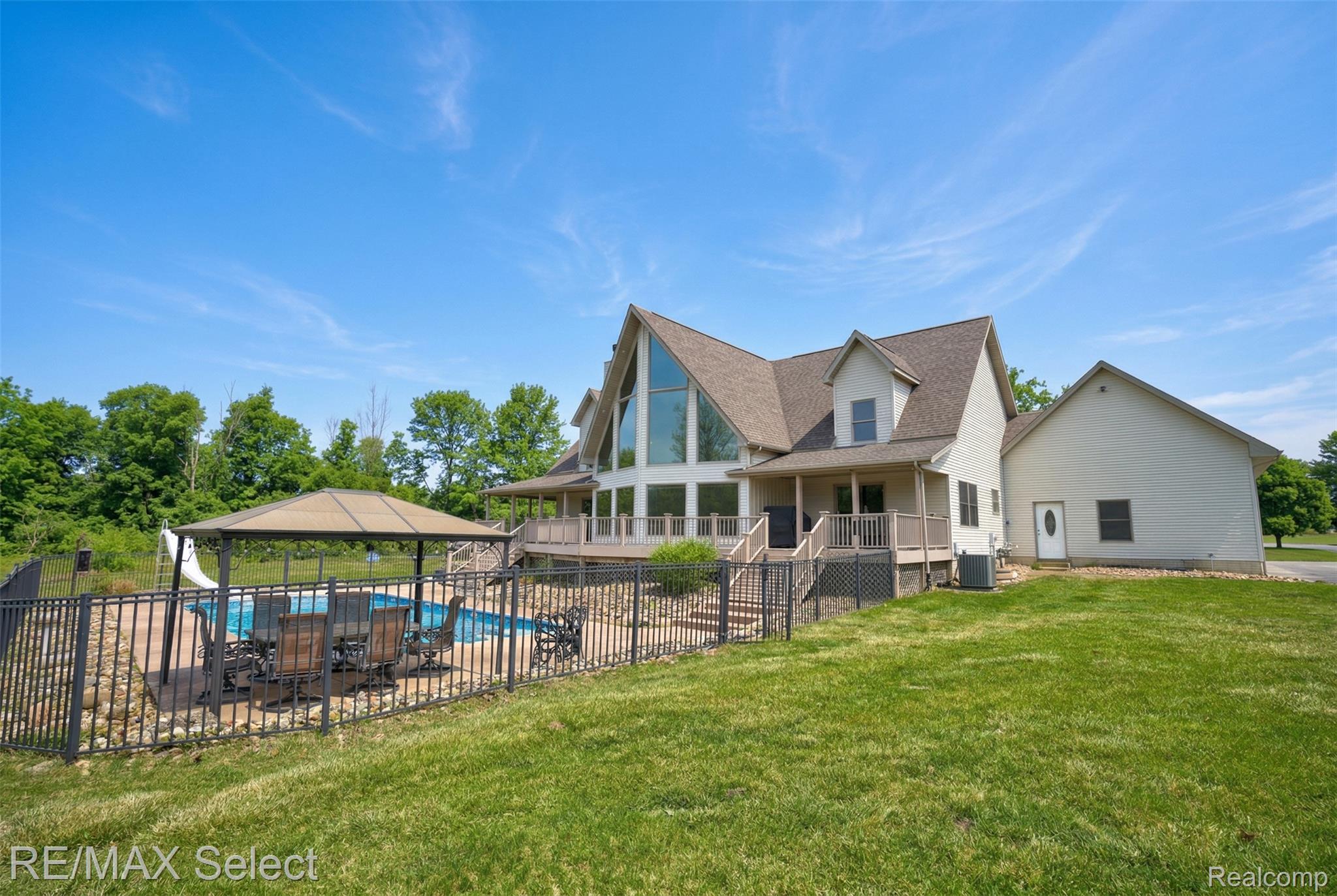 6451 N Elms Road