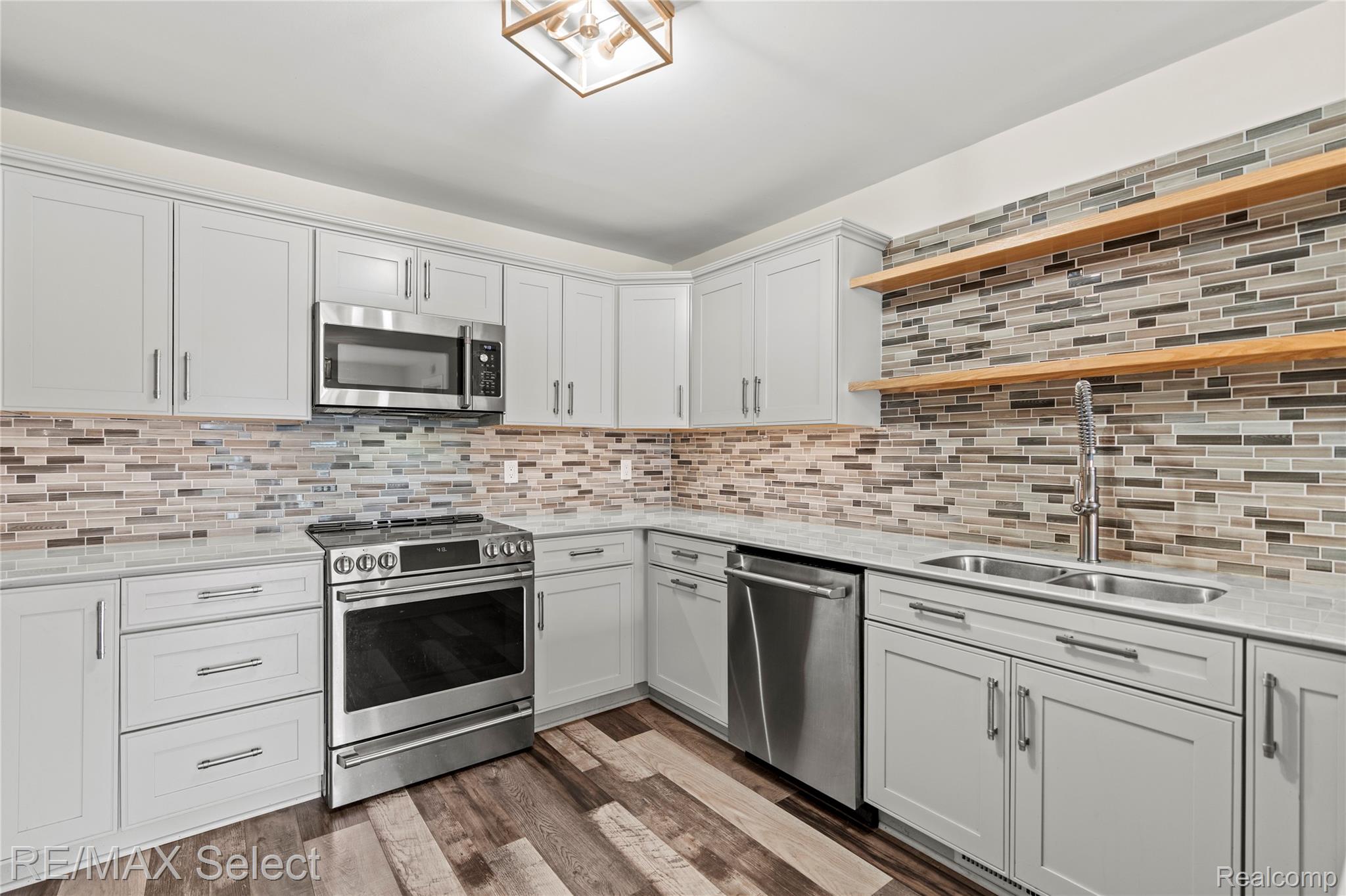1171 N McKinley Road