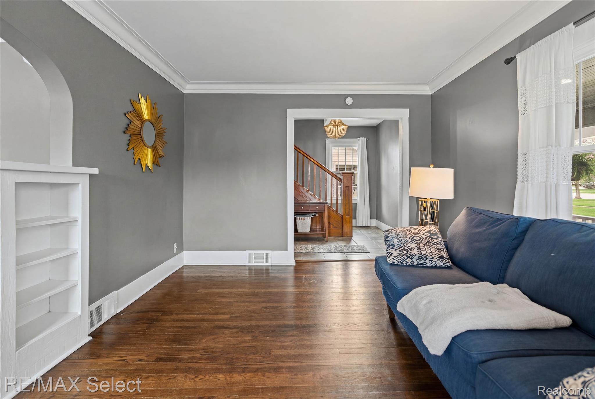 111 W 3rd Street