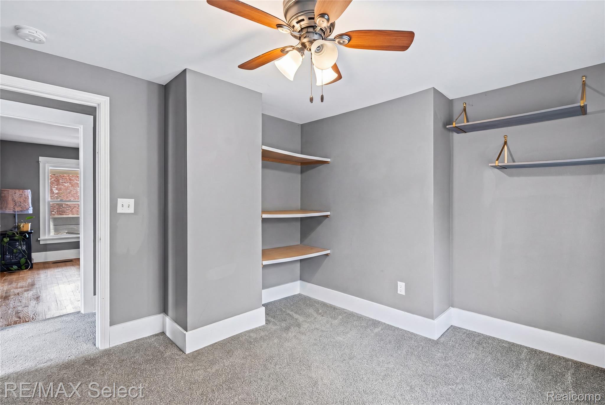 111 W 3rd Street