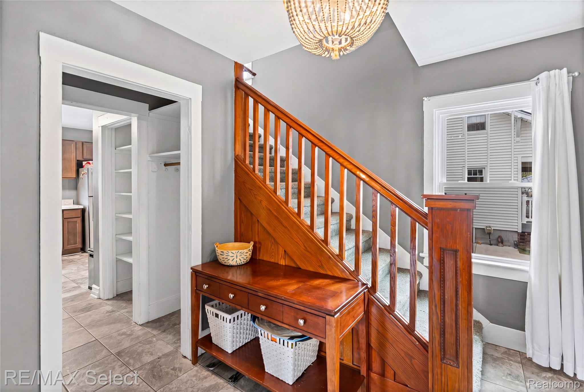 111 W 3rd Street