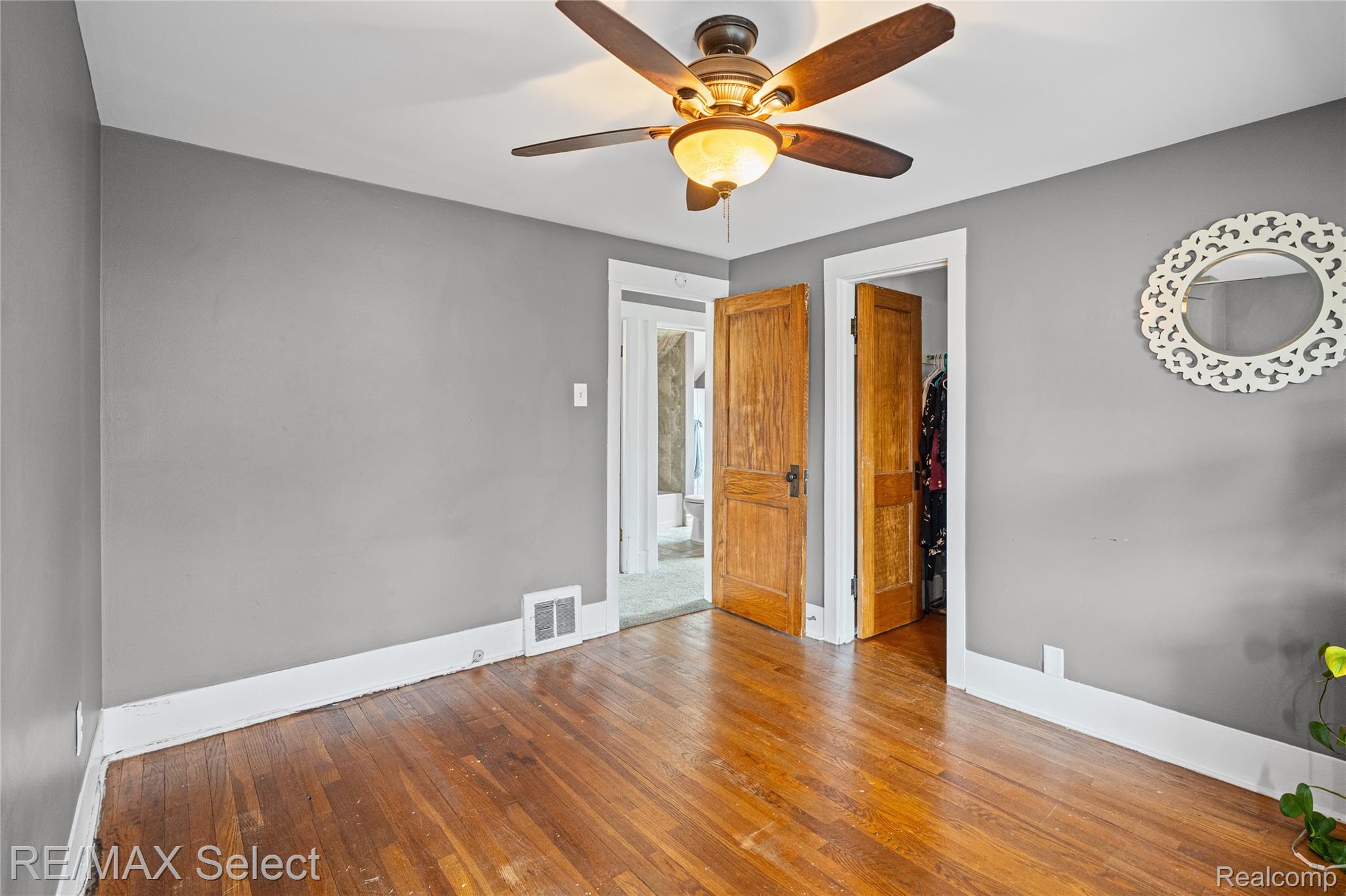 111 W 3rd Street