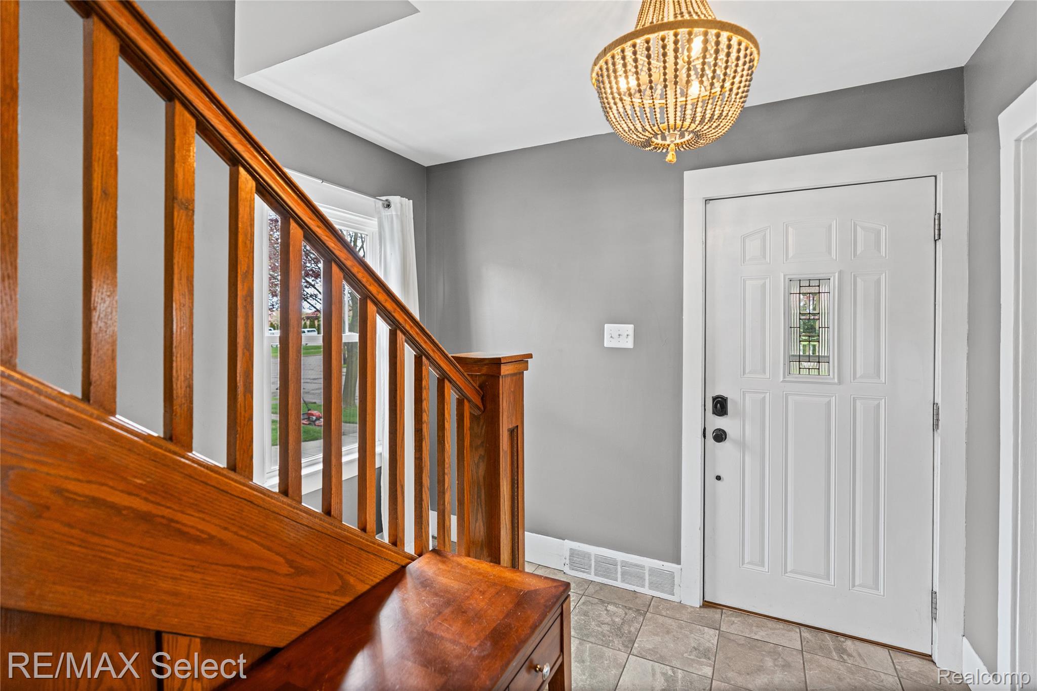111 W 3rd Street
