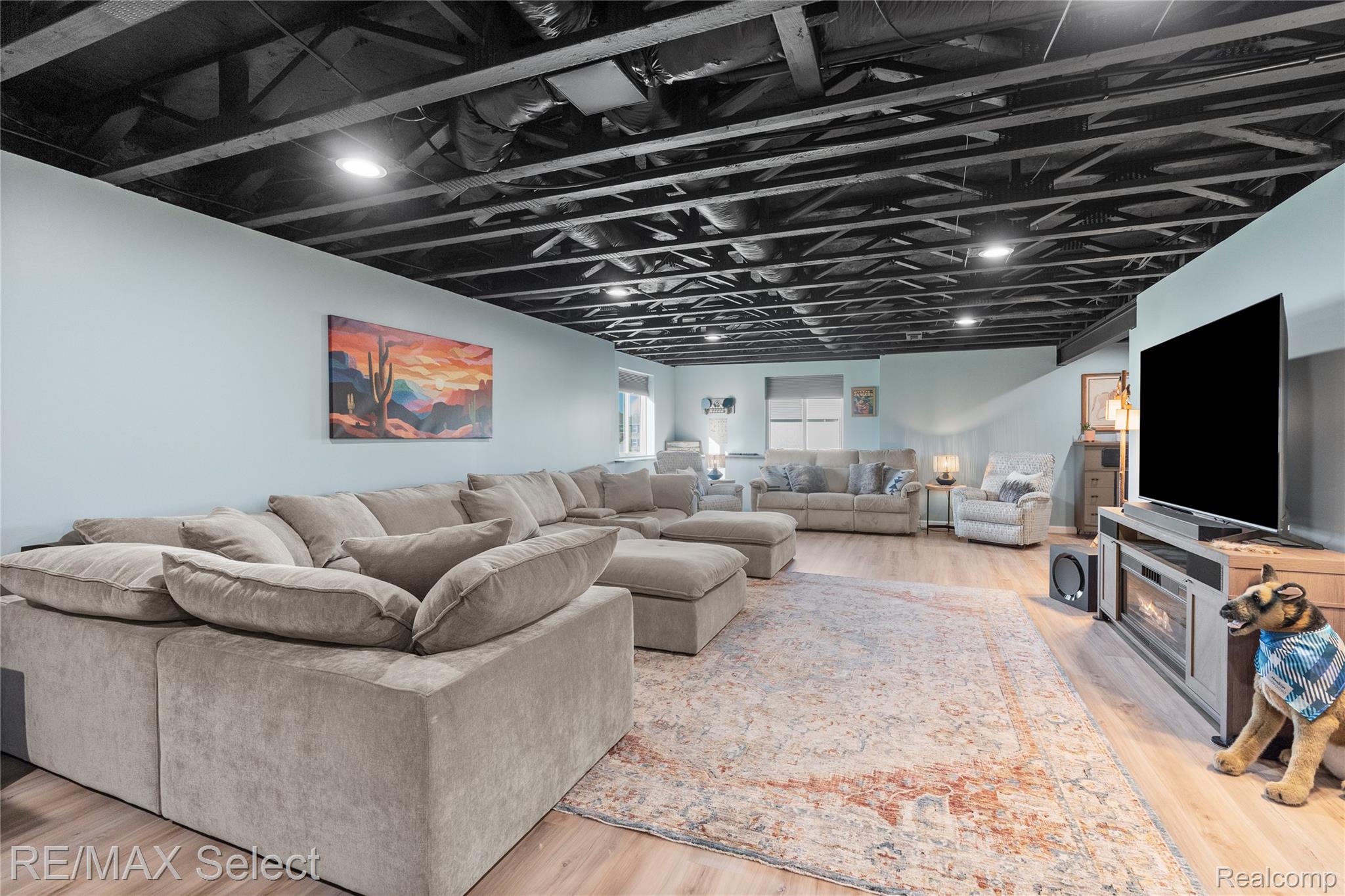 8371 Crossbow Court