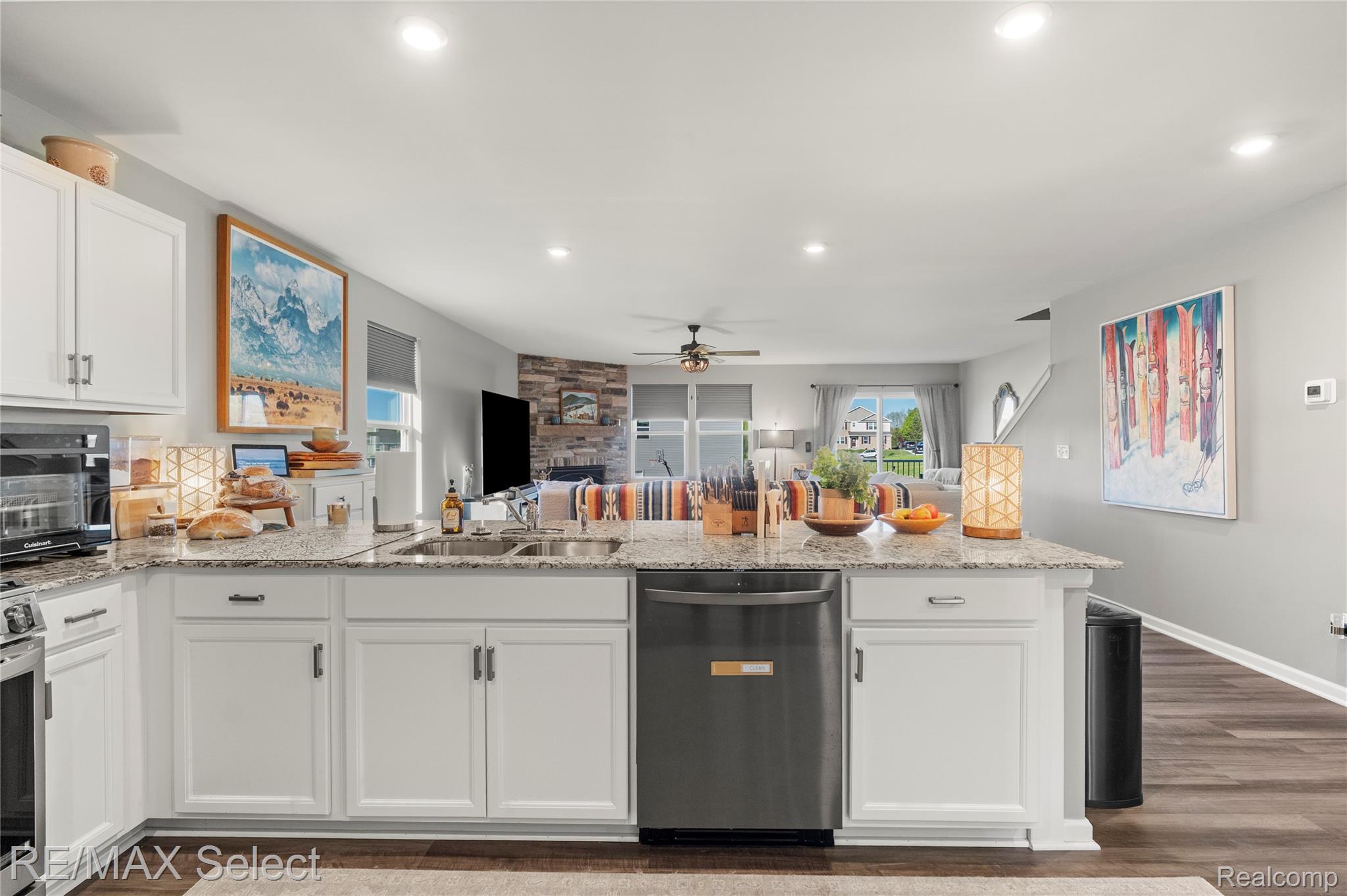 8371 Crossbow Court