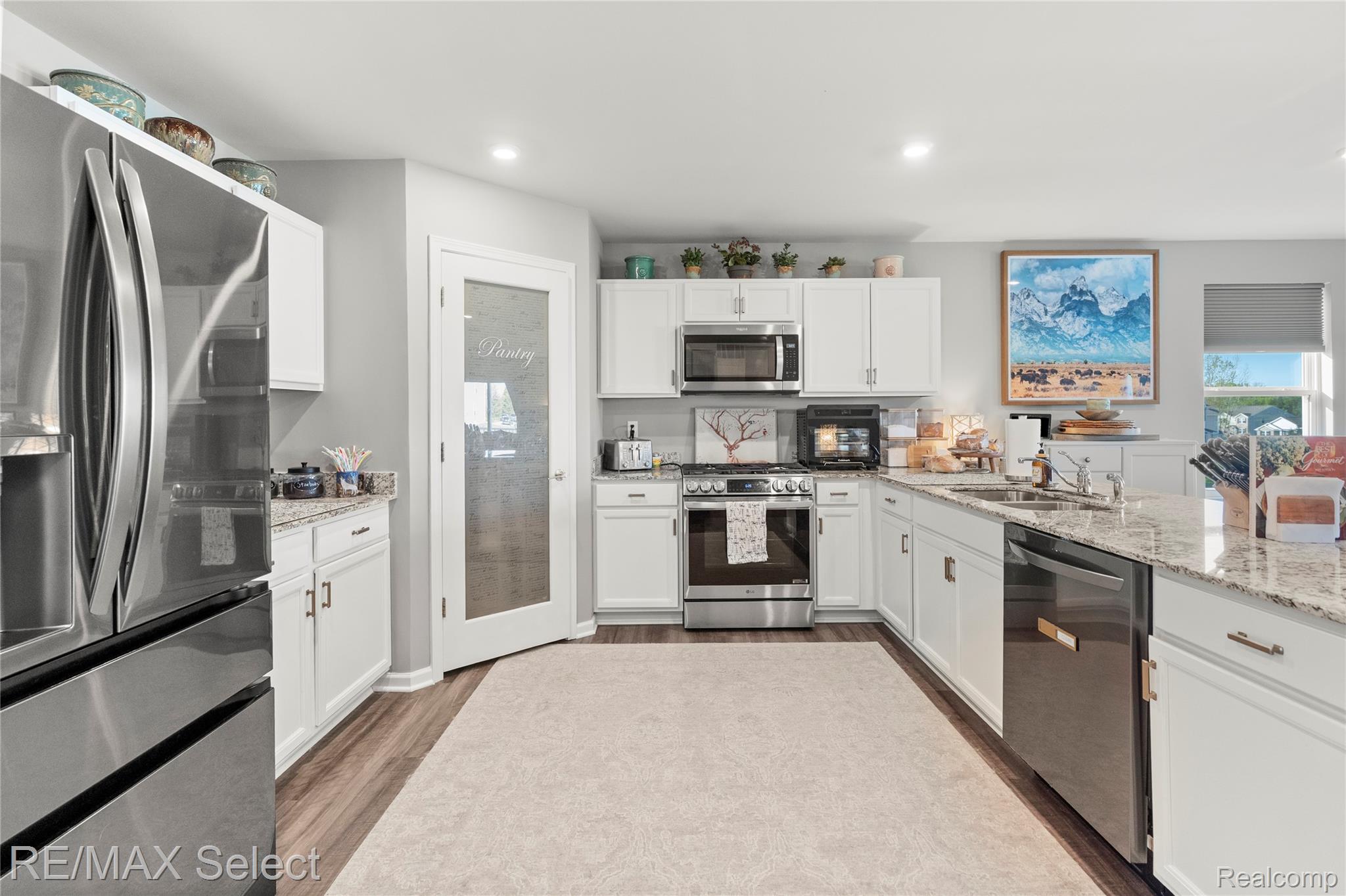 8371 Crossbow Court