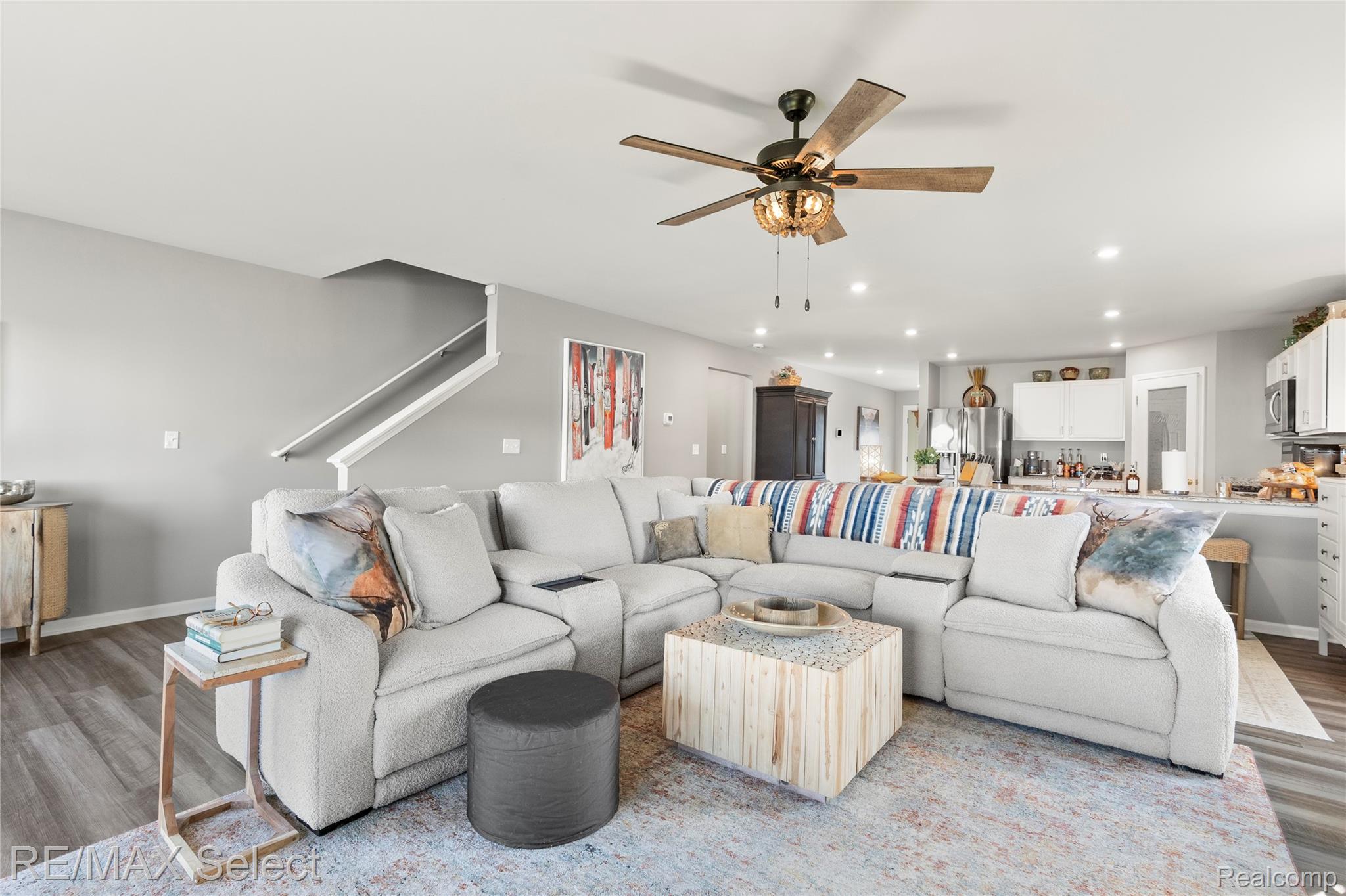 8371 Crossbow Court