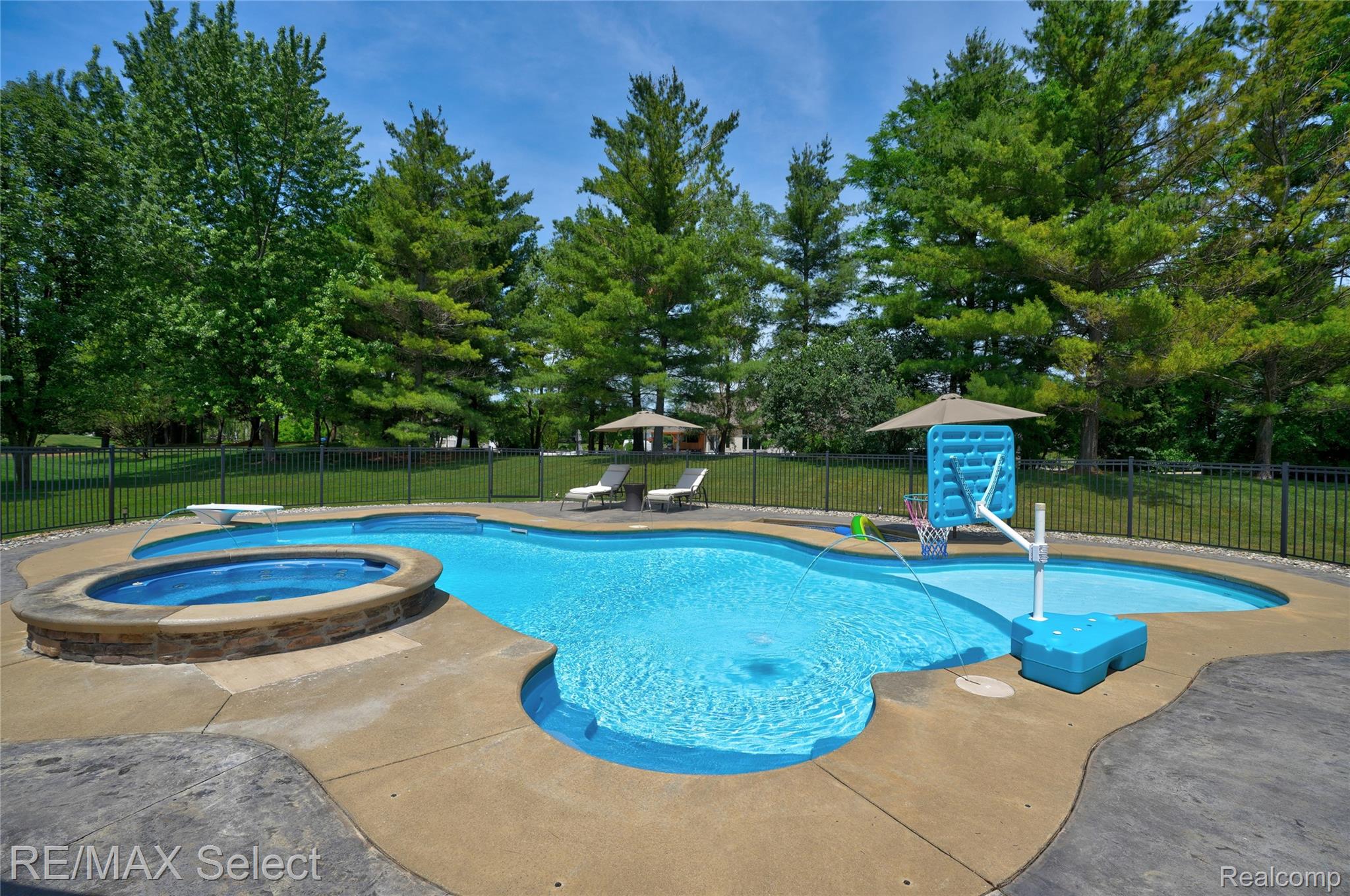 4478 Wood Duck Court